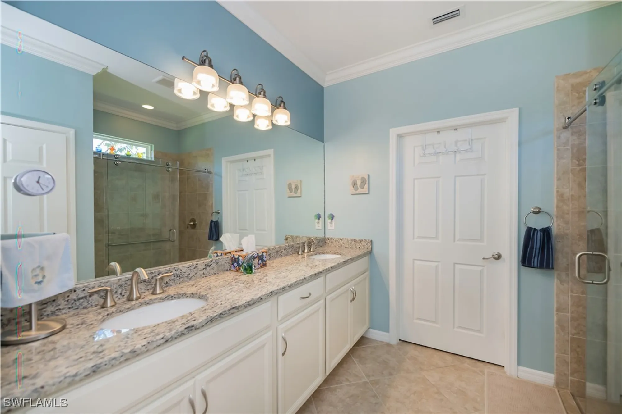 Property Slideshow image 24 of 42 | 3145 apple blossom dr, Alva, FL, 33920