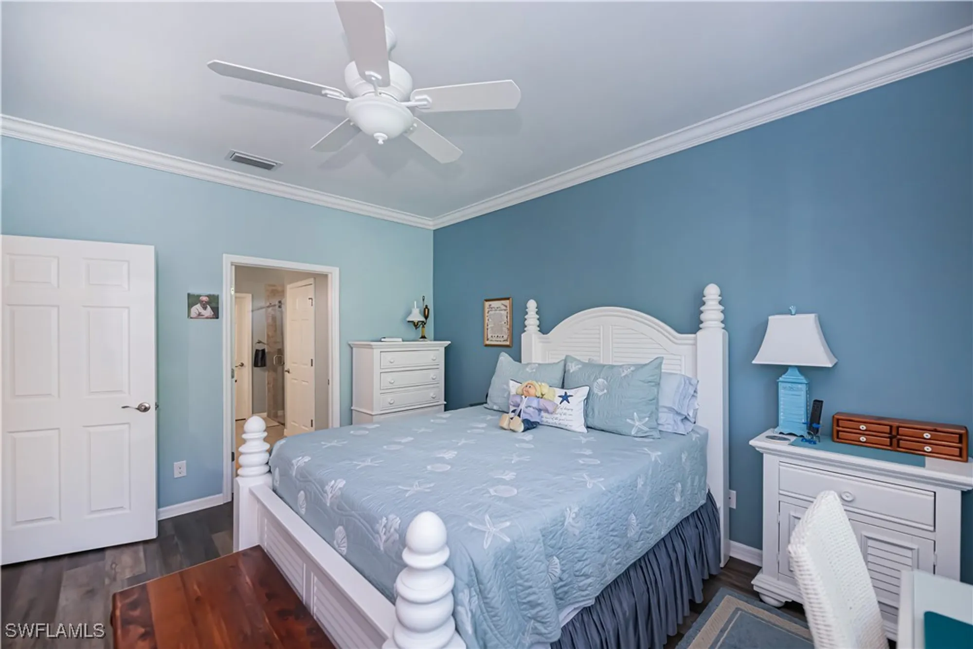 Property Slideshow image 23 of 42 | 3145 apple blossom dr, Alva, FL, 33920