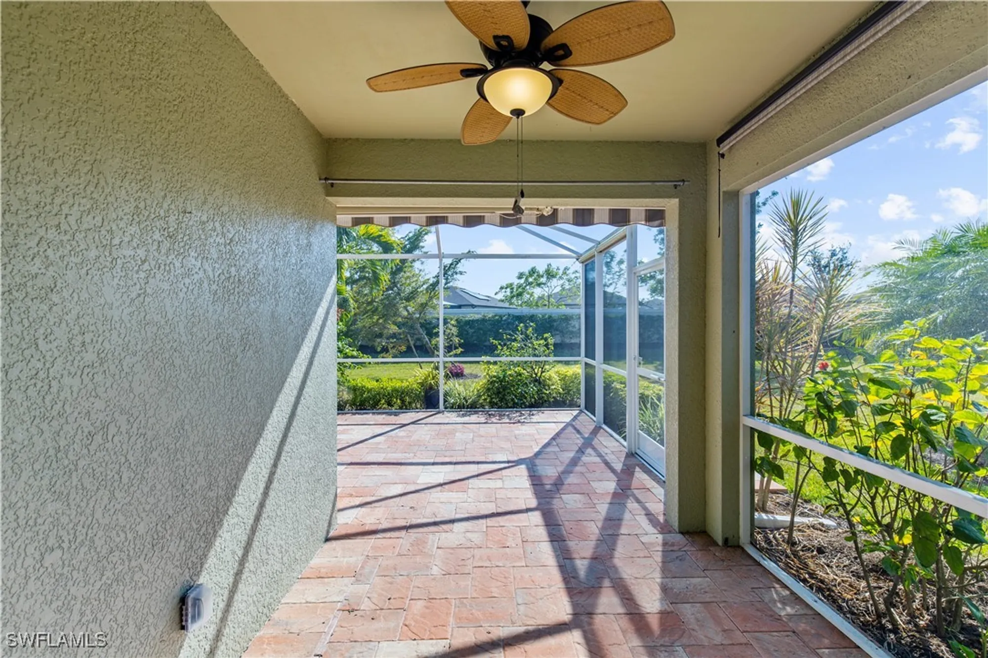 Property Slideshow image 28 of 33 | 3337 apple blossom dr, Alva, FL, 33920
