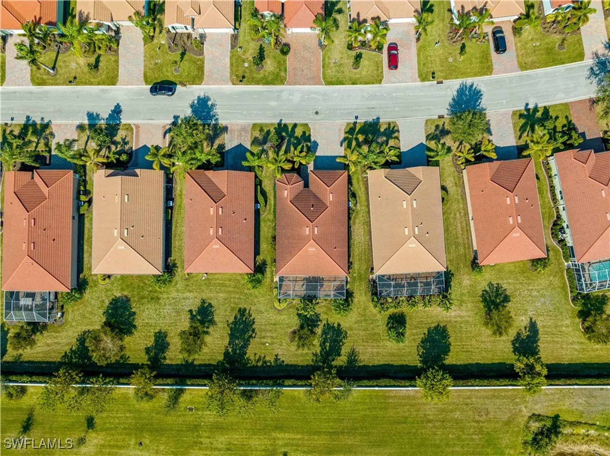 Property Slideshow image 31 of 33 | 3337 apple blossom dr, Alva, FL, 33920