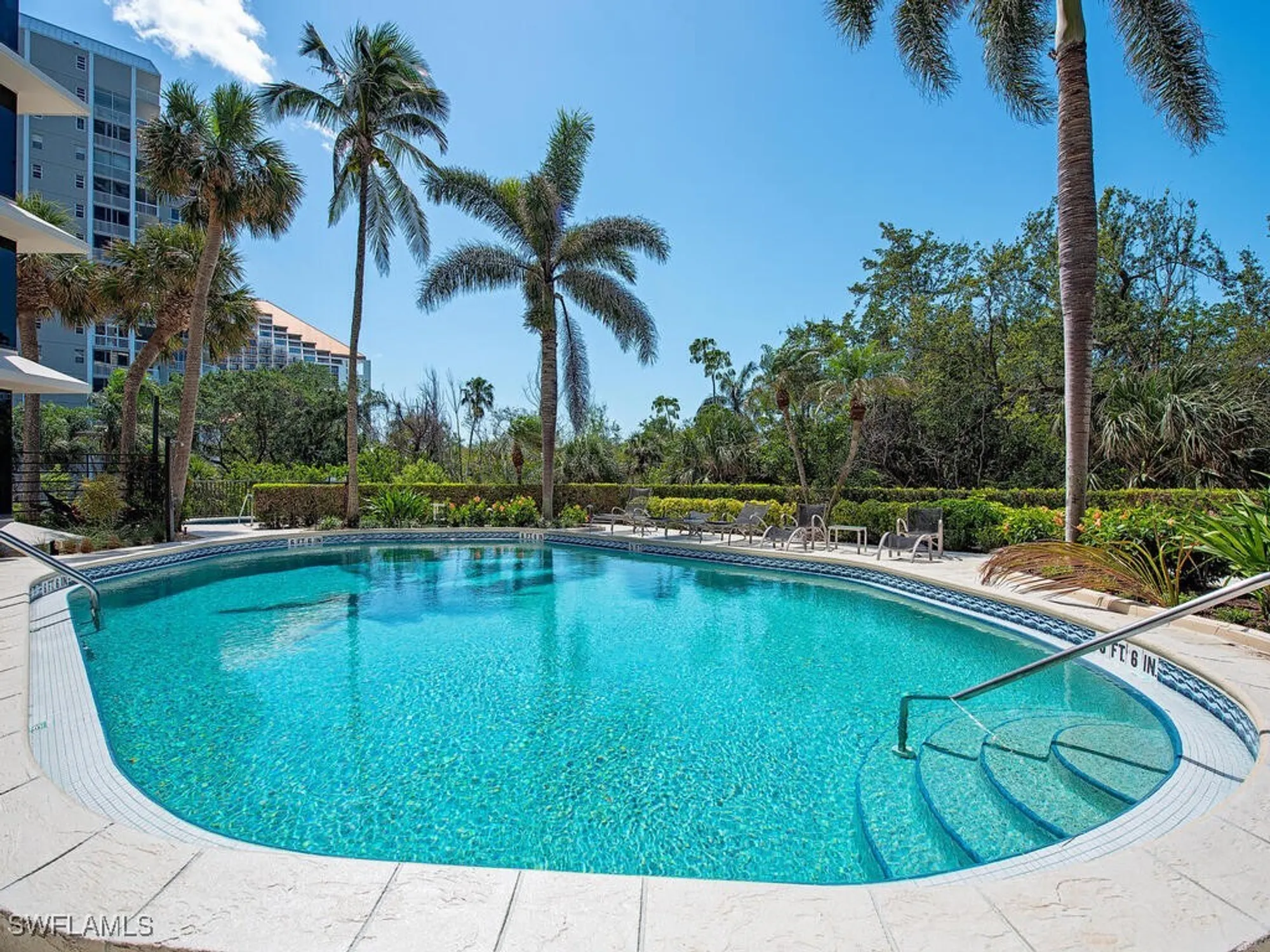 Property Slideshow image 16 of 17 | 5555 heron point dr 1602, Naples, FL, 34108