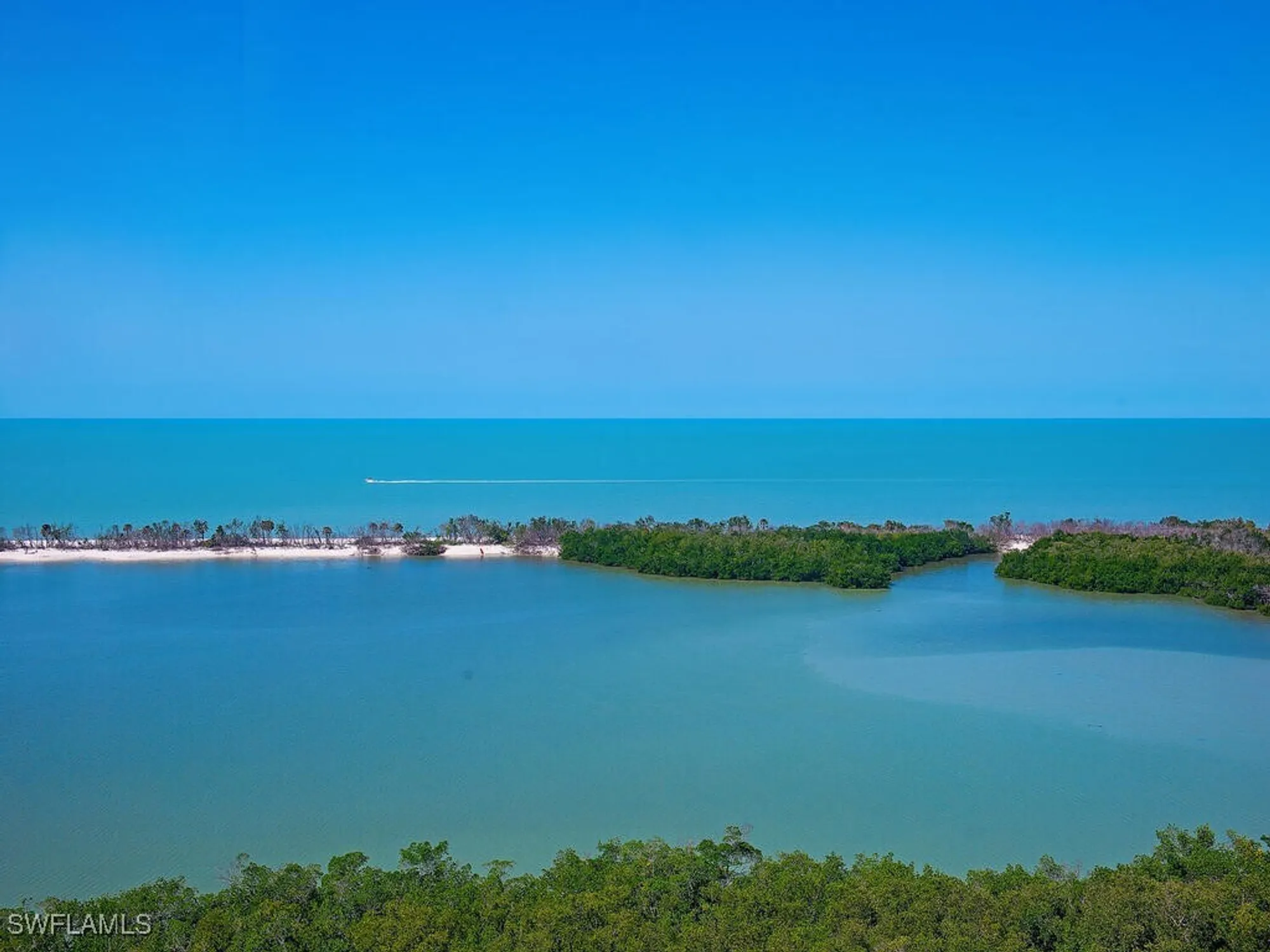 Property Slideshow image 5 of 17 | 5555 heron point dr 1602, Naples, FL, 34108