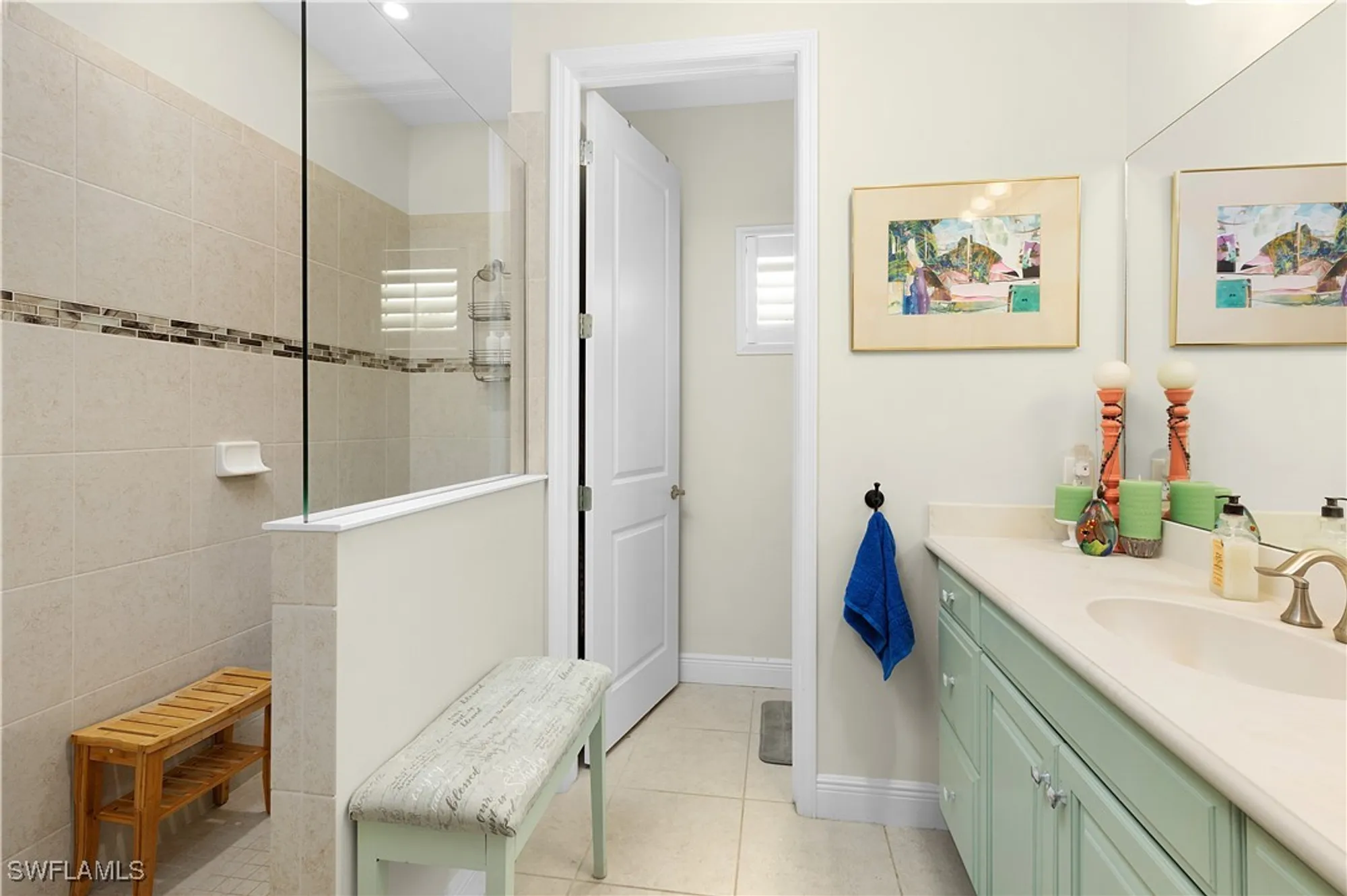 Property Slideshow image 28 of 50 | 2995 amblewind dr, Fort Myers, FL, 33905