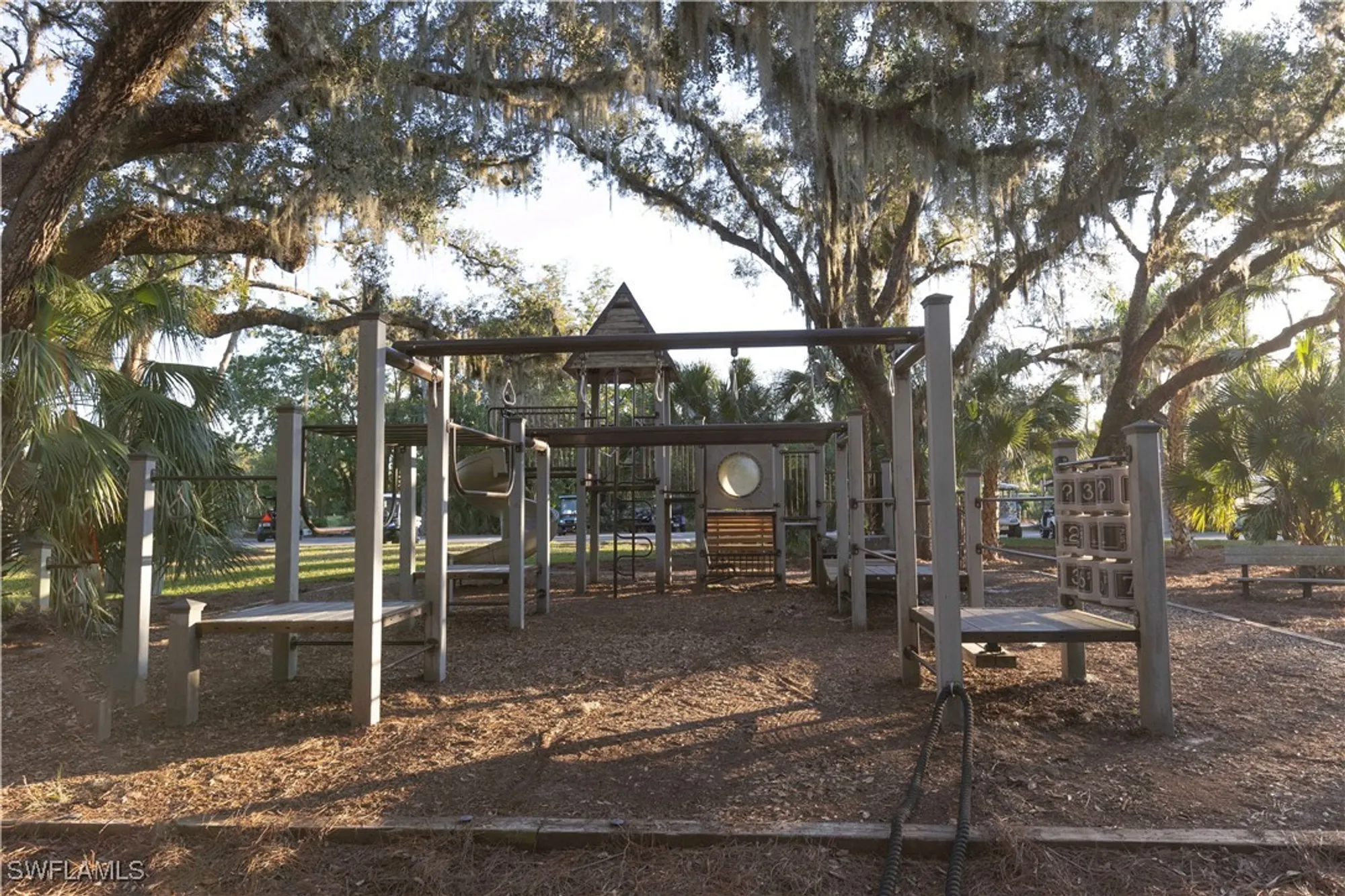 Property Slideshow image 35 of 50 | 2995 amblewind dr, Fort Myers, FL, 33905