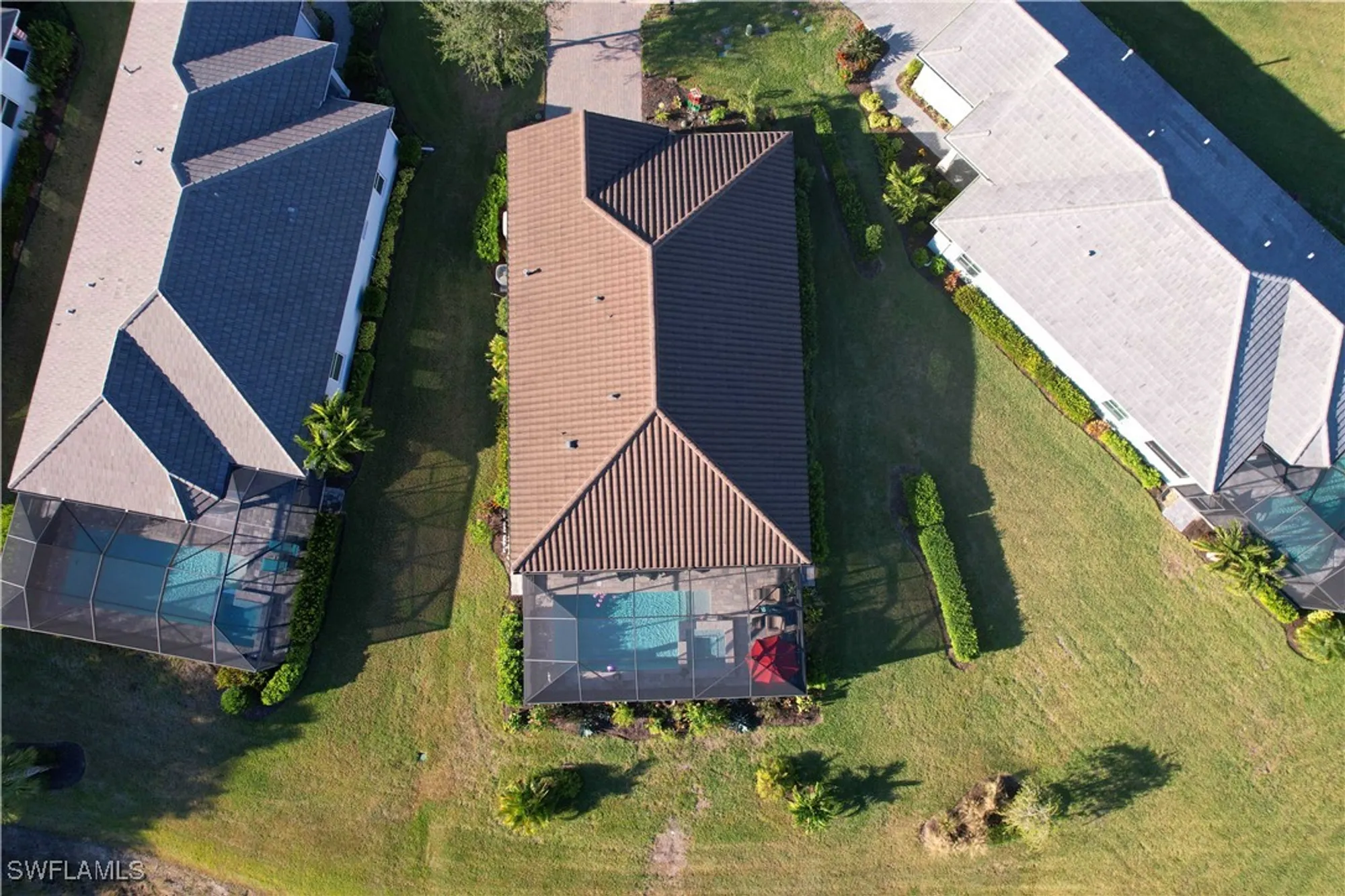 Property Slideshow image 41 of 50 | 2995 amblewind dr, Fort Myers, FL, 33905