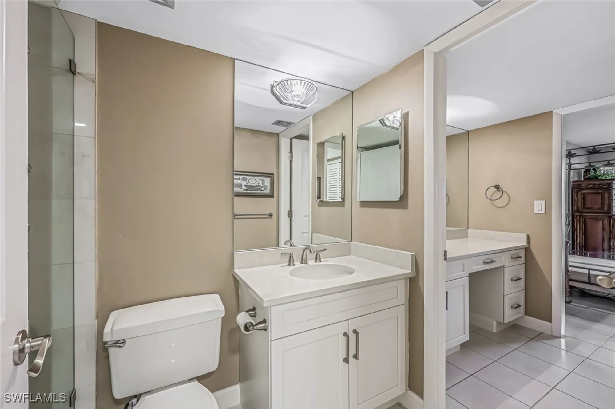 Property Slideshow image 14 of 26 | 1828 pine valley dr 101, Fort Myers, FL, 33907