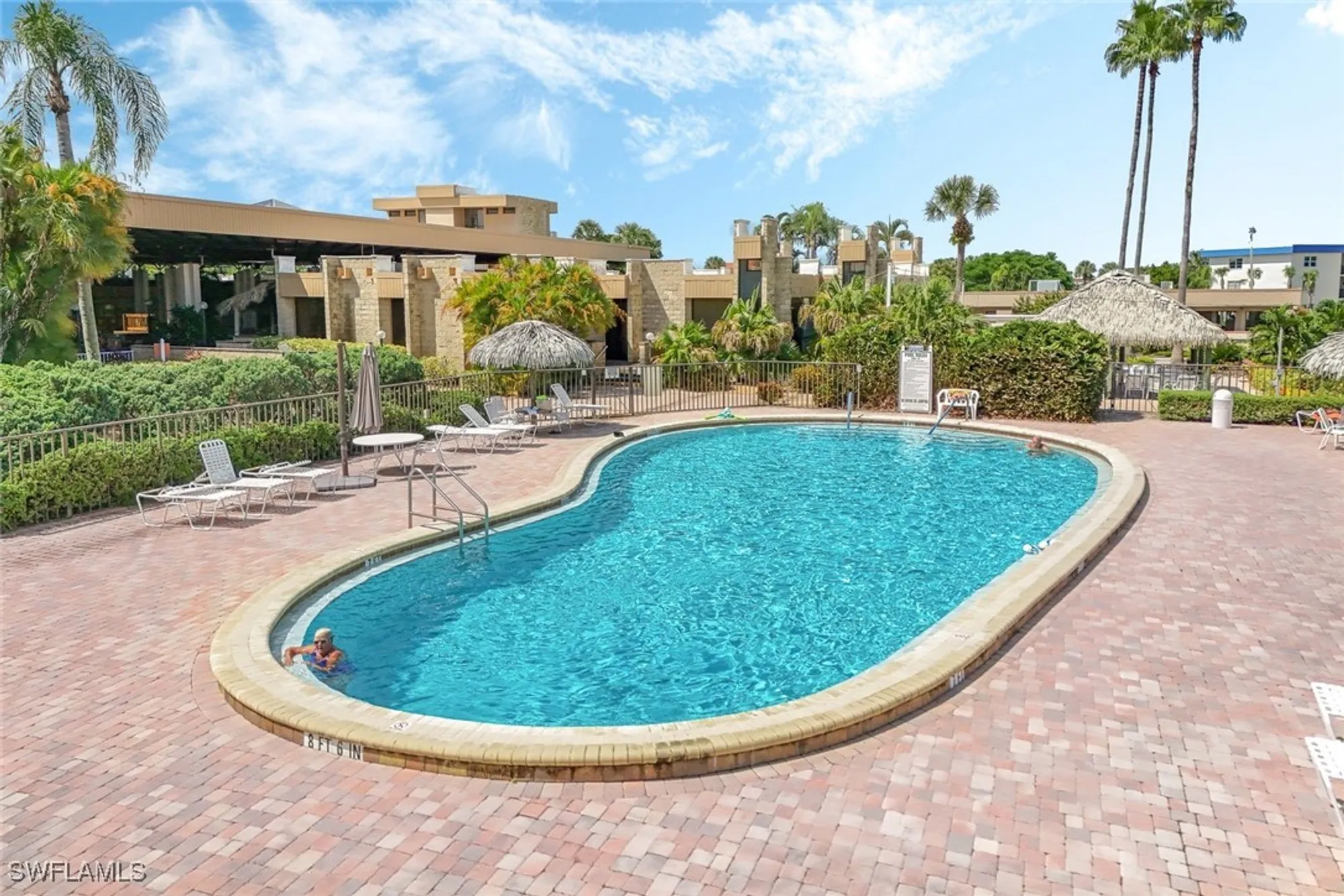 Property Slideshow image 17 of 26 | 1828 pine valley dr 101, Fort Myers, FL, 33907