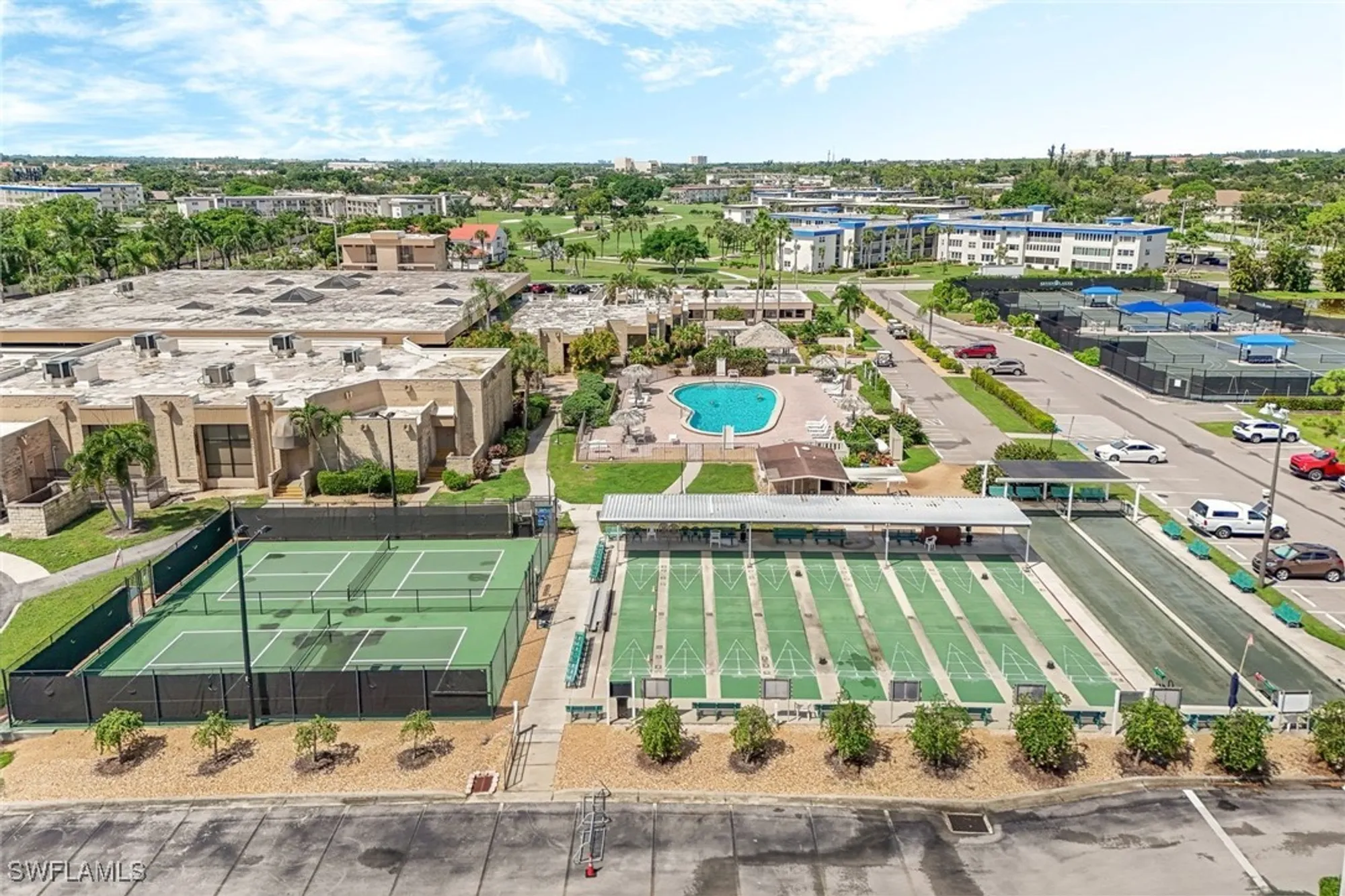 Property Slideshow image 20 of 26 | 1828 pine valley dr 101, Fort Myers, FL, 33907