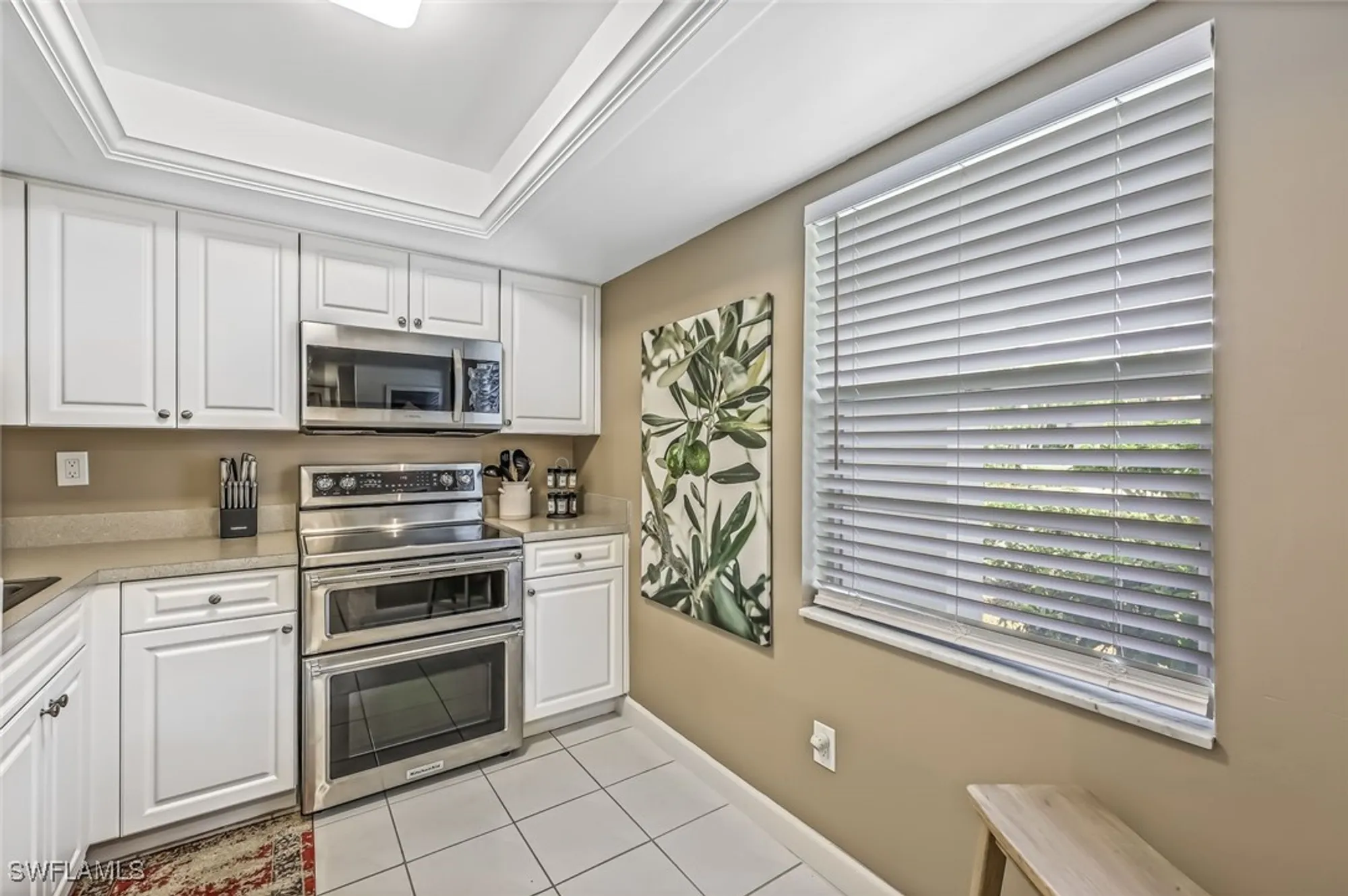 Property Slideshow image 3 of 26 | 1828 pine valley dr 101, Fort Myers, FL, 33907