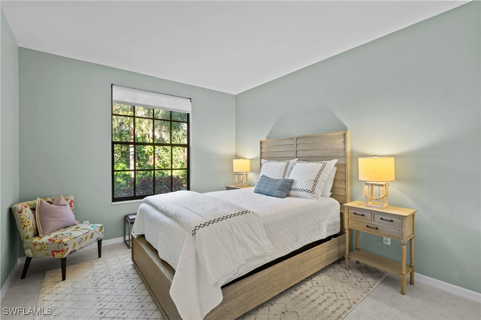 Property Slideshow image 24 of 35 | 27021 oakwood lake dr apt 102, Bonita Springs, FL, 34134