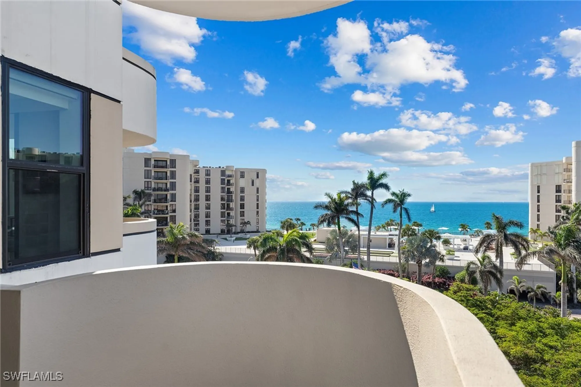 Property Slideshow image 17 of 34 | 3100 gulf shore blvd n apt 504, Naples, FL, 34103