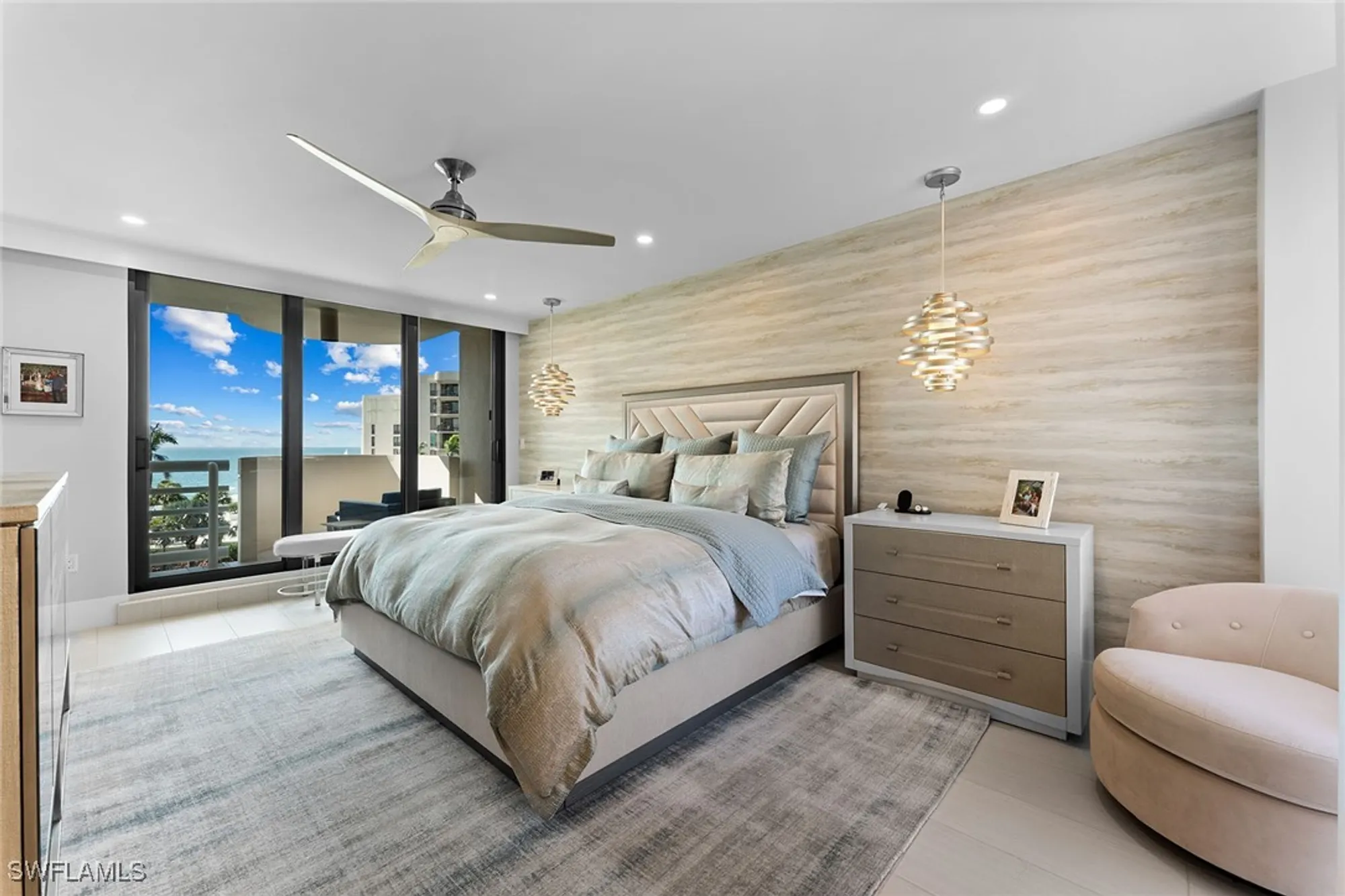 Property Slideshow image 19 of 34 | 3100 gulf shore blvd n apt 504, Naples, FL, 34103