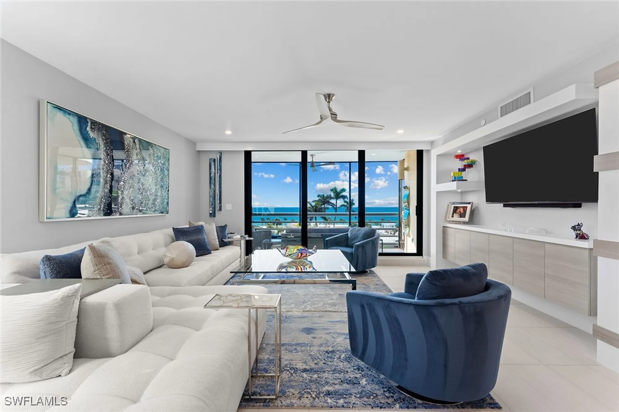 Property Slideshow image 3 of 34 | 3100 gulf shore blvd n apt 504, Naples, FL, 34103