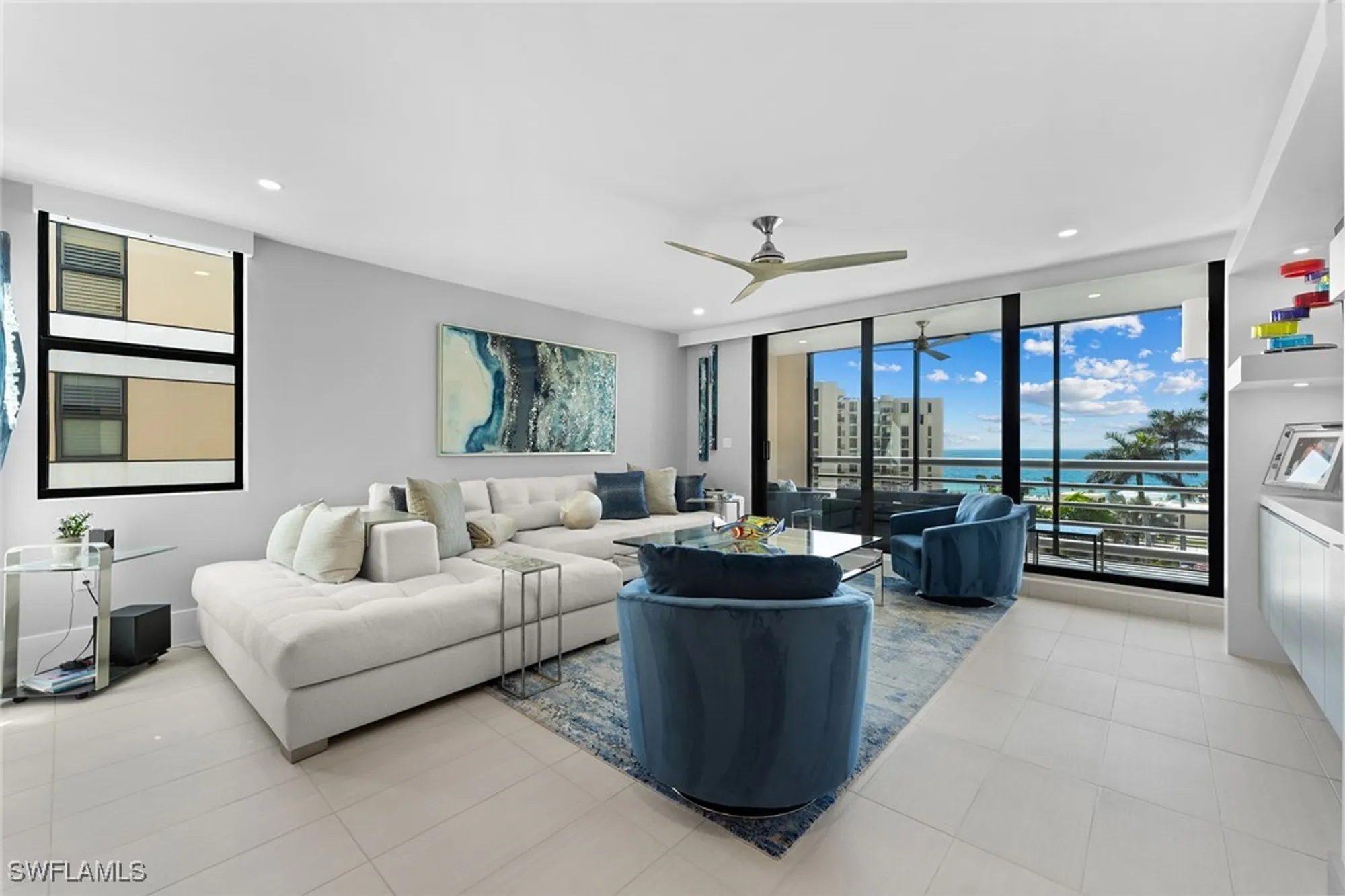 Property Slideshow image 4 of 34 | 3100 gulf shore blvd n apt 504, Naples, FL, 34103