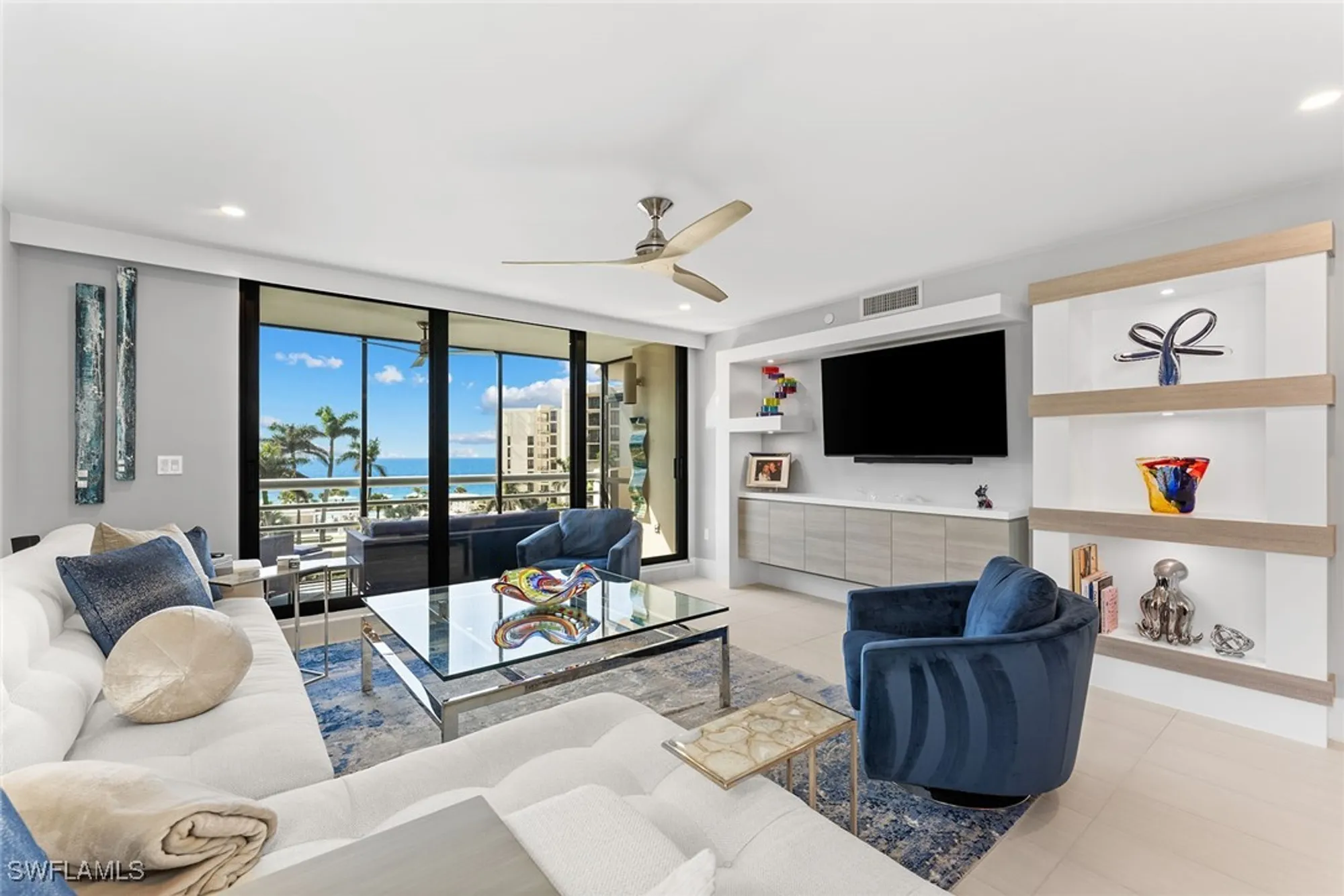 Property Slideshow image 6 of 34 | 3100 gulf shore blvd n apt 504, Naples, FL, 34103