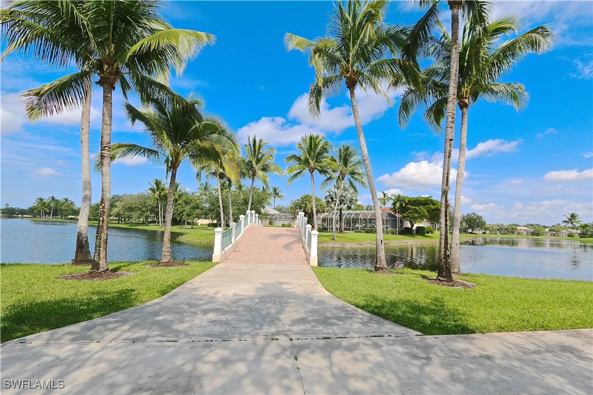 Property Slideshow image 30 of 49 | 5495 freeport ln, Naples, FL, 34119