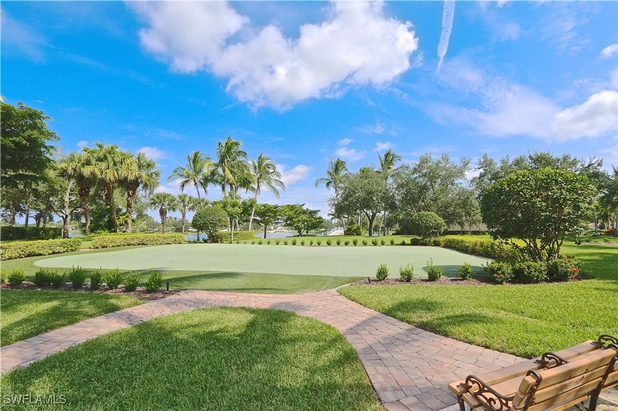 Property Slideshow image 31 of 49 | 5495 freeport ln, Naples, FL, 34119