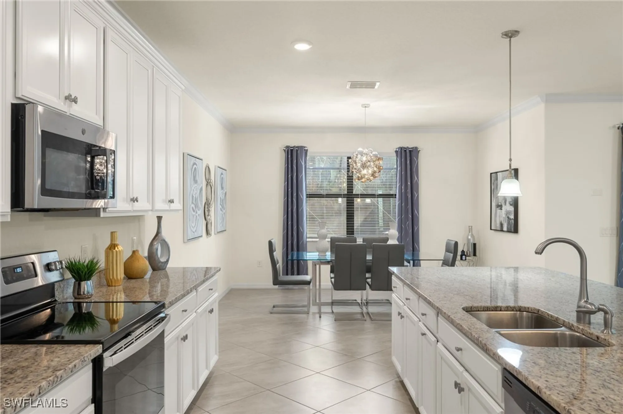Property Slideshow image 13 of 39 | 11892 hickory estate cir, Fort Myers, FL, 33913