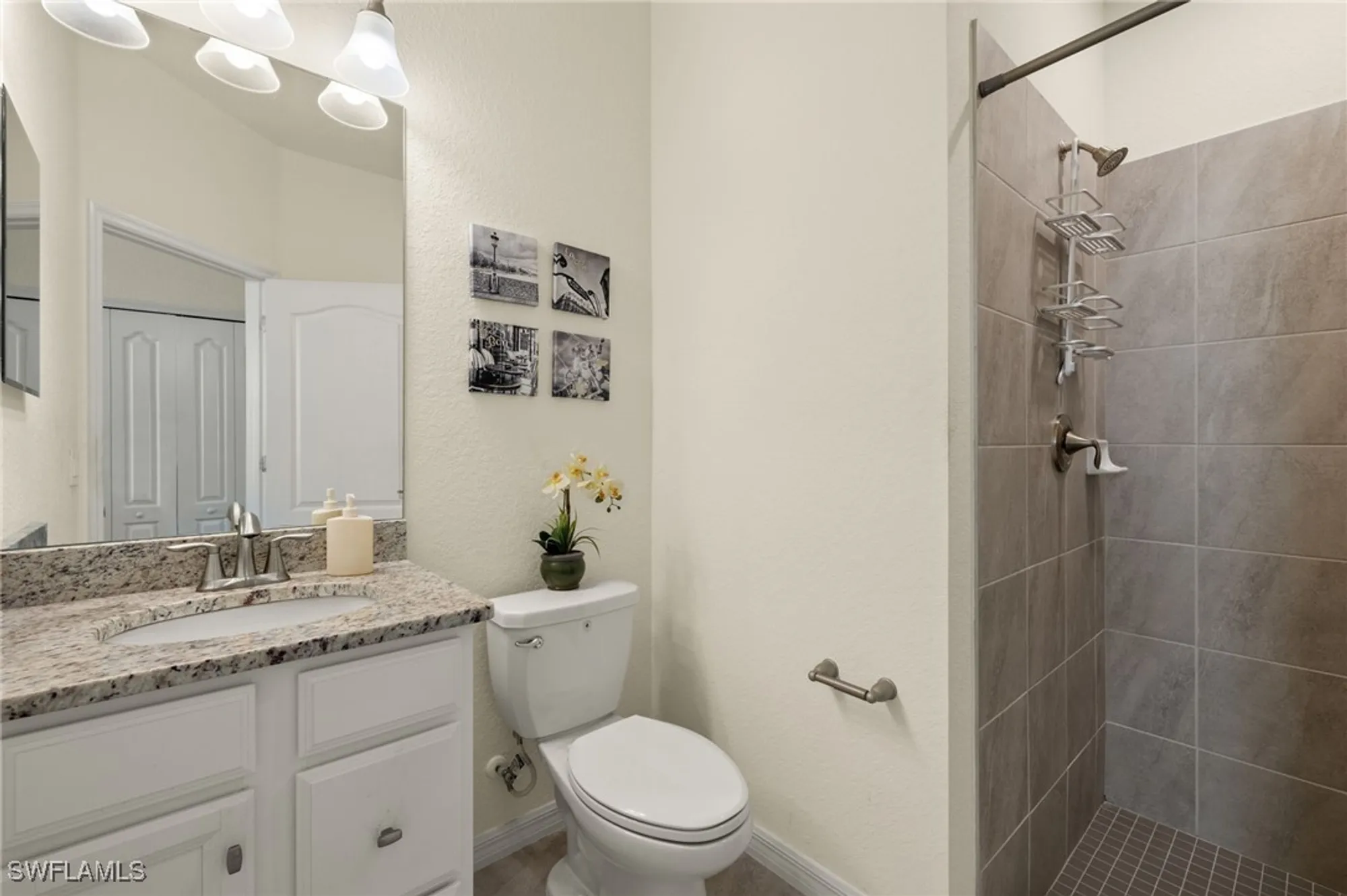 Property Slideshow image 24 of 39 | 11892 hickory estate cir, Fort Myers, FL, 33913