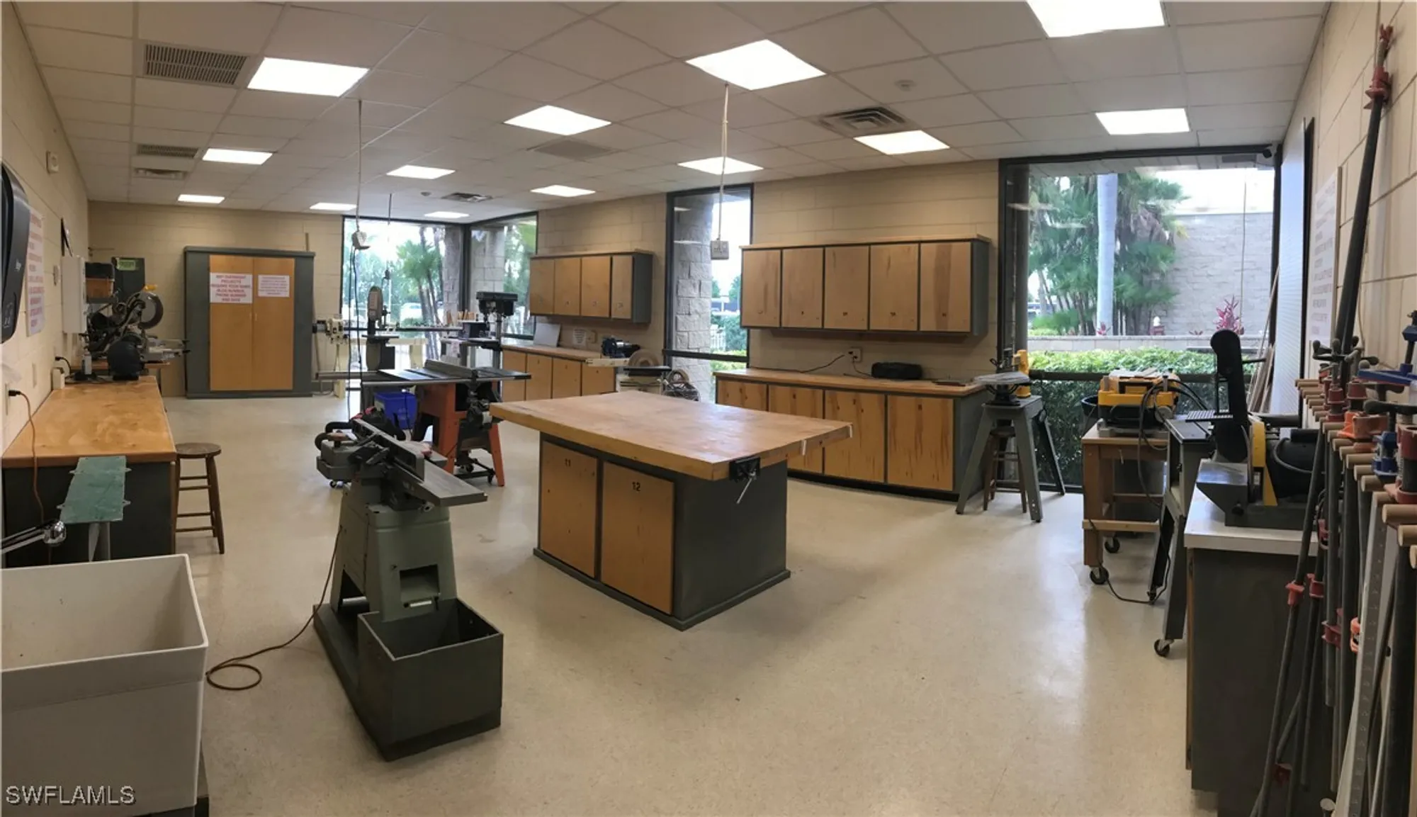 Property Slideshow image 20 of 31 | 1828 pine valley dr 209, Fort Myers, FL, 33907