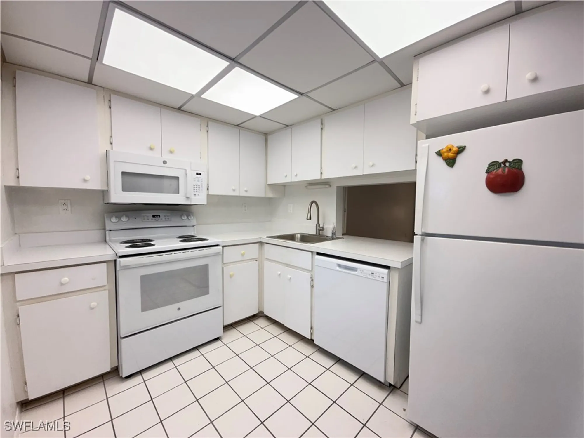 Property Slideshow image 4 of 31 | 1828 pine valley dr 209, Fort Myers, FL, 33907