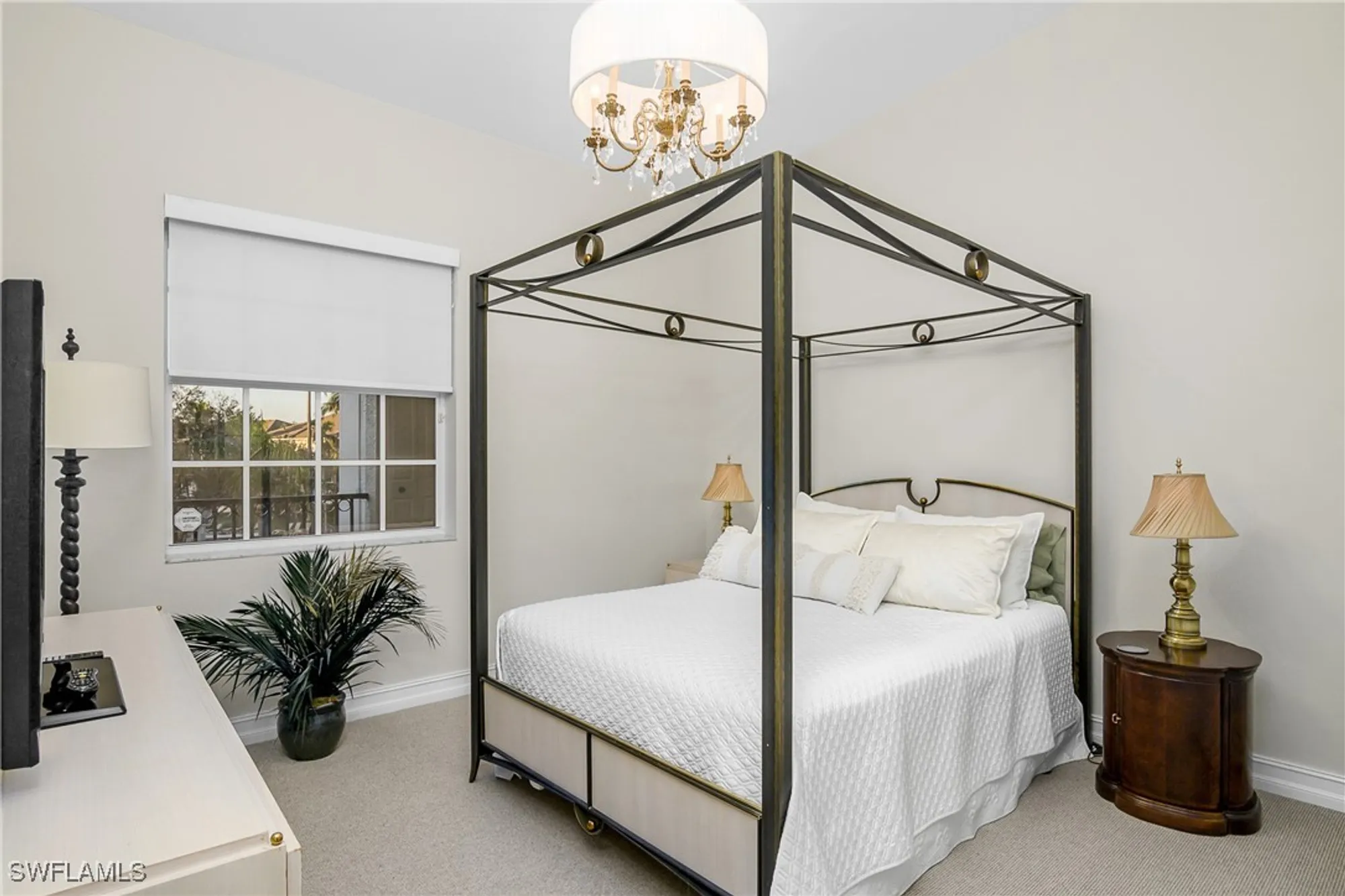 Property Slideshow image 15 of 32 | 700 bentwater cir 203, Naples, FL, 34108