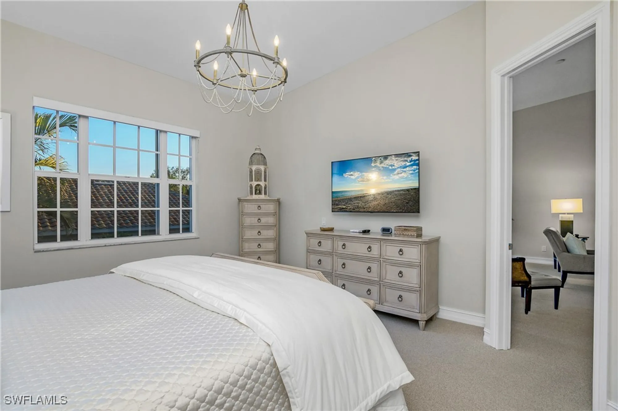 Property Slideshow image 12 of 32 | 700 bentwater cir 203, Naples, FL, 34108