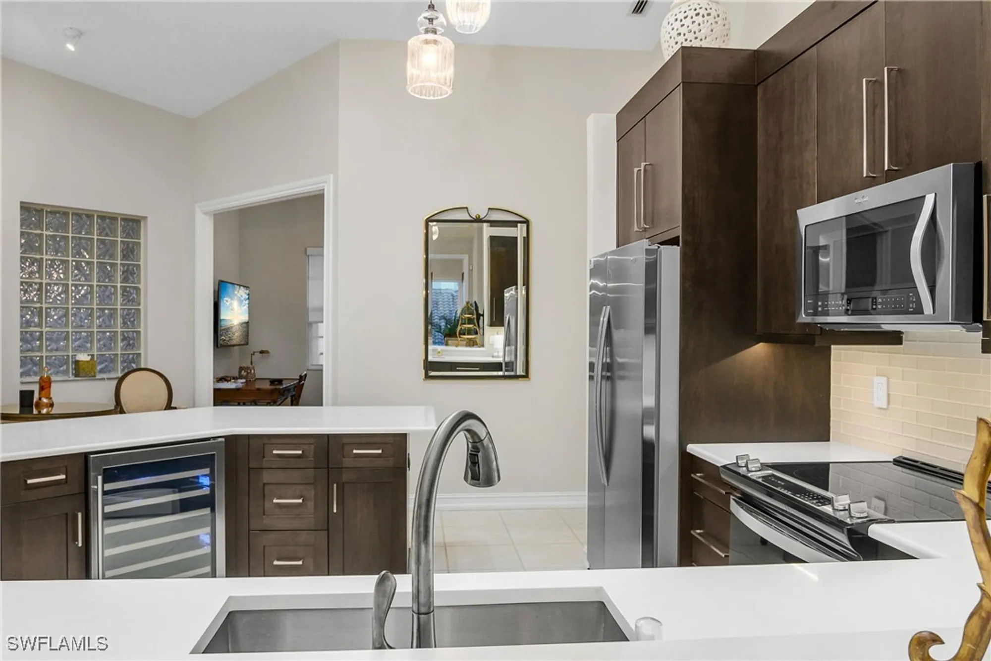 Property Slideshow image 27 of 32 | 700 bentwater cir 203, Naples, FL, 34108