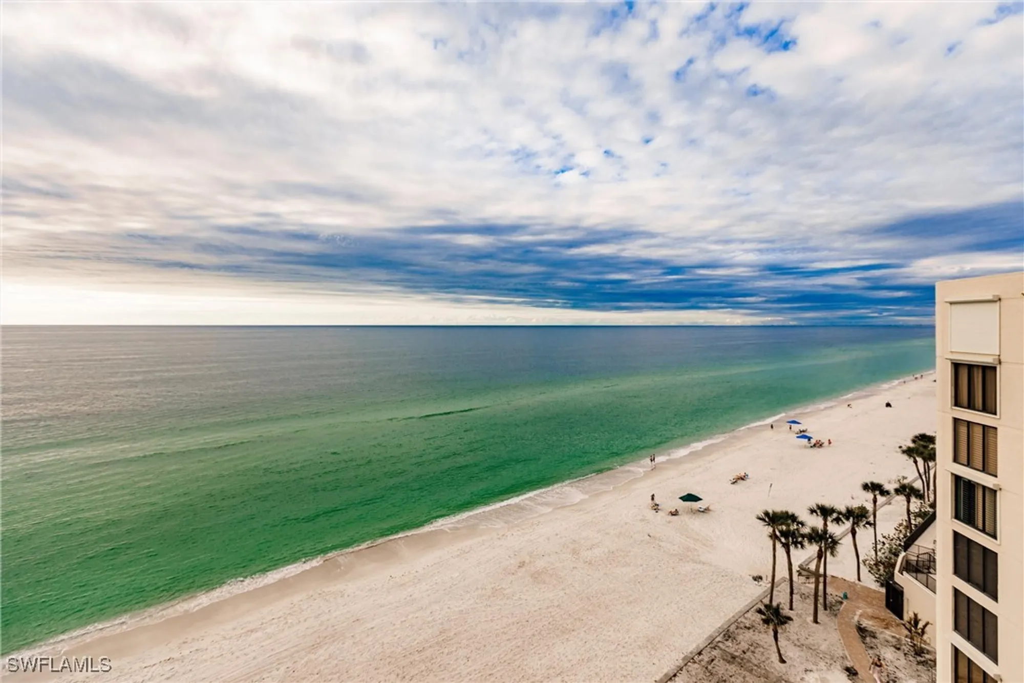 Property Slideshow image 18 of 36 | 3115 gulf shore blvd 806s, Naples, FL, 34103