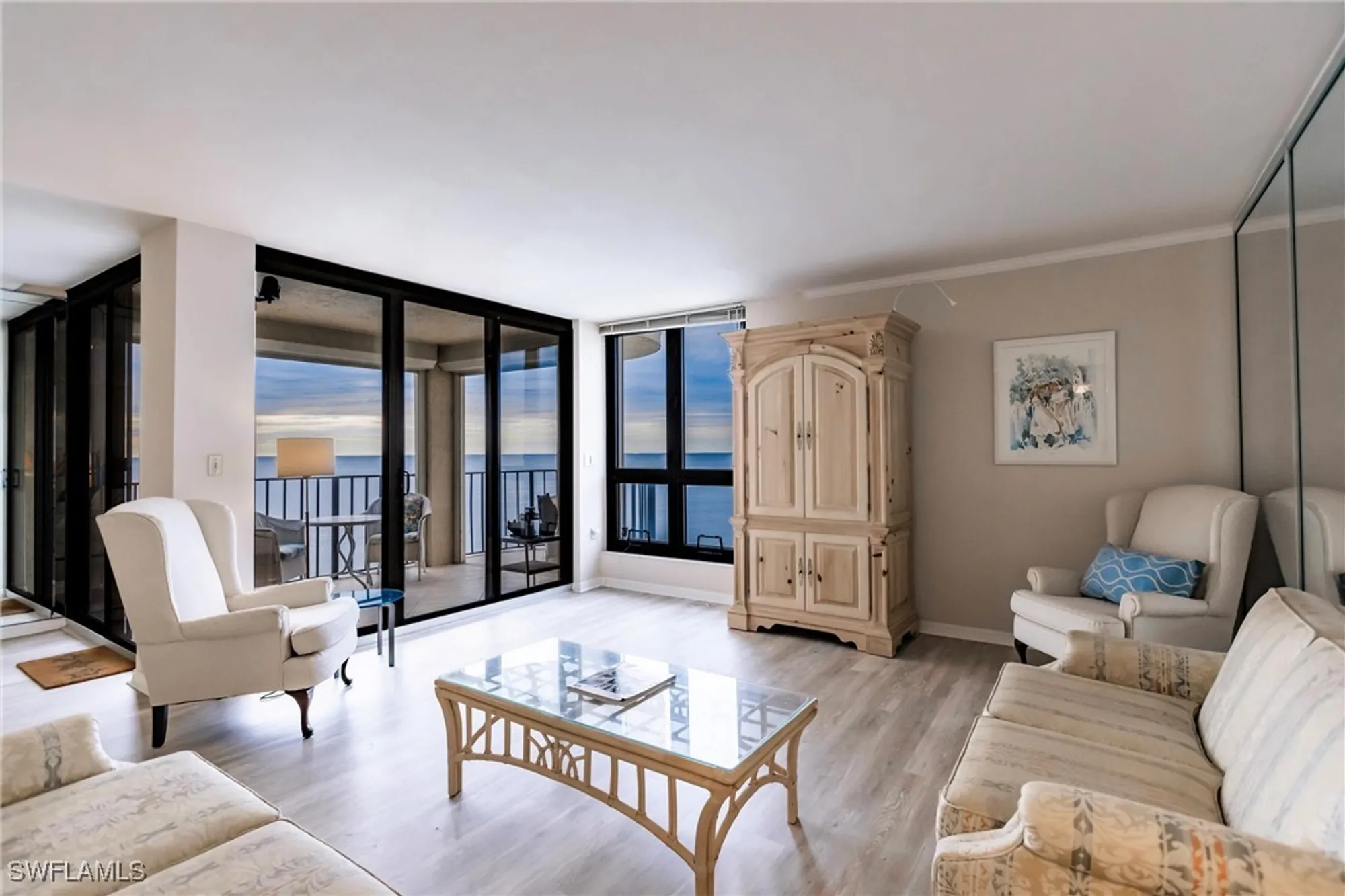 Property Slideshow image 5 of 36 | 3115 gulf shore blvd 806s, Naples, FL, 34103