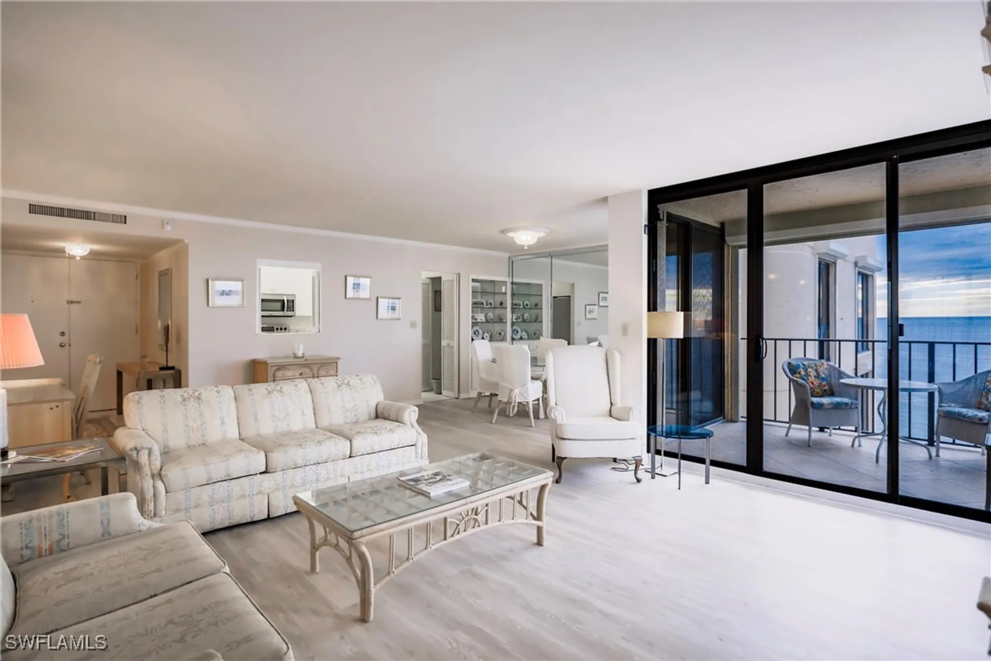 Property Slideshow image 6 of 36 | 3115 gulf shore blvd 806s, Naples, FL, 34103