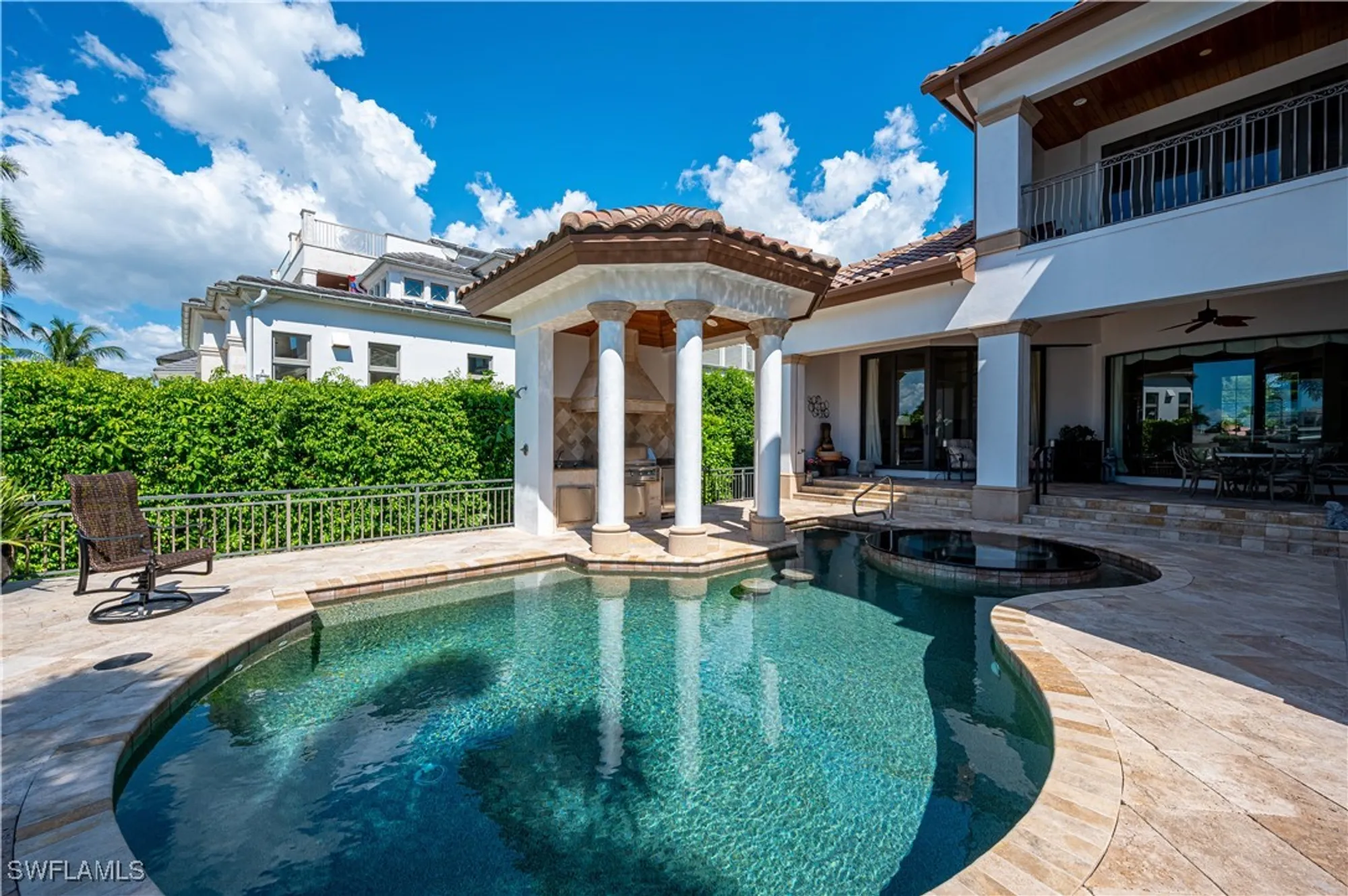 Property Slideshow image 18 of 35 | 3111 leeward ln, Naples, FL, 34103