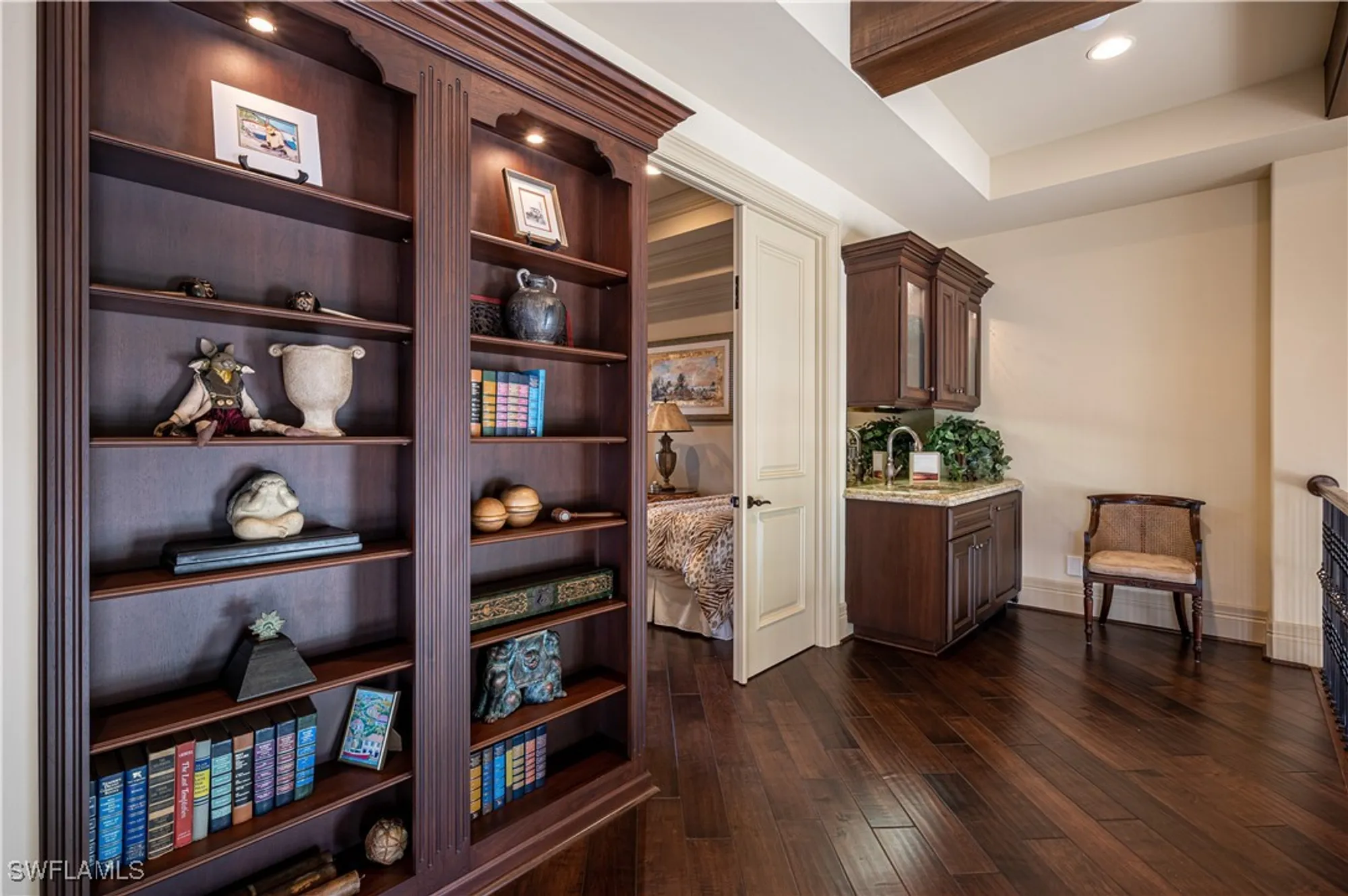 Property Slideshow image 19 of 35 | 3111 leeward ln, Naples, FL, 34103