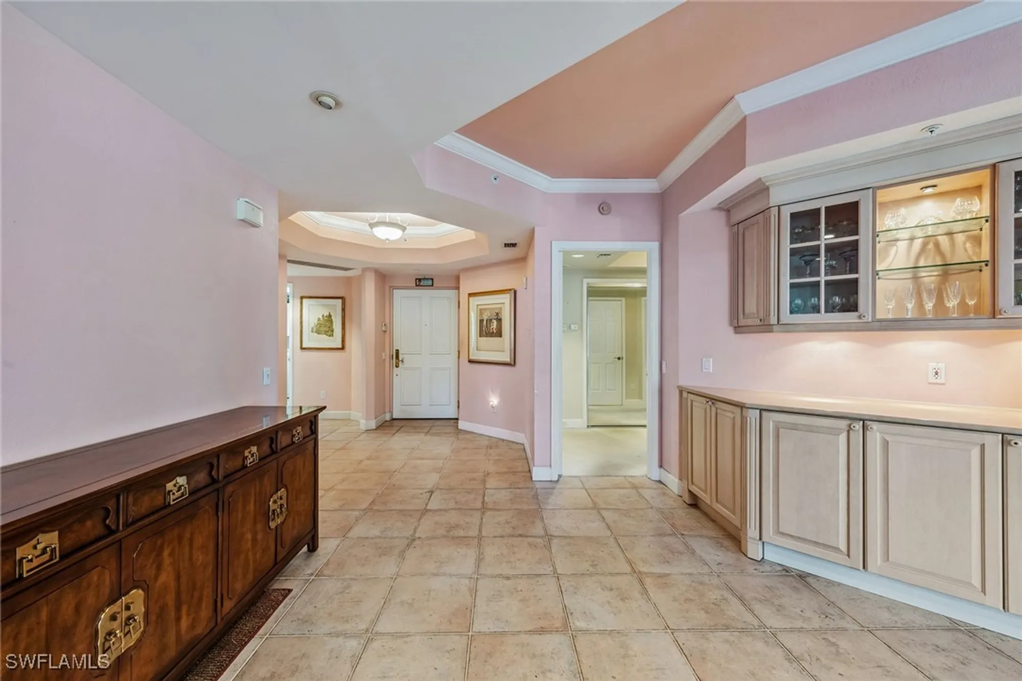 Property Slideshow image 10 of 21 | 8720 bay colony dr 104, Naples, FL, 34108