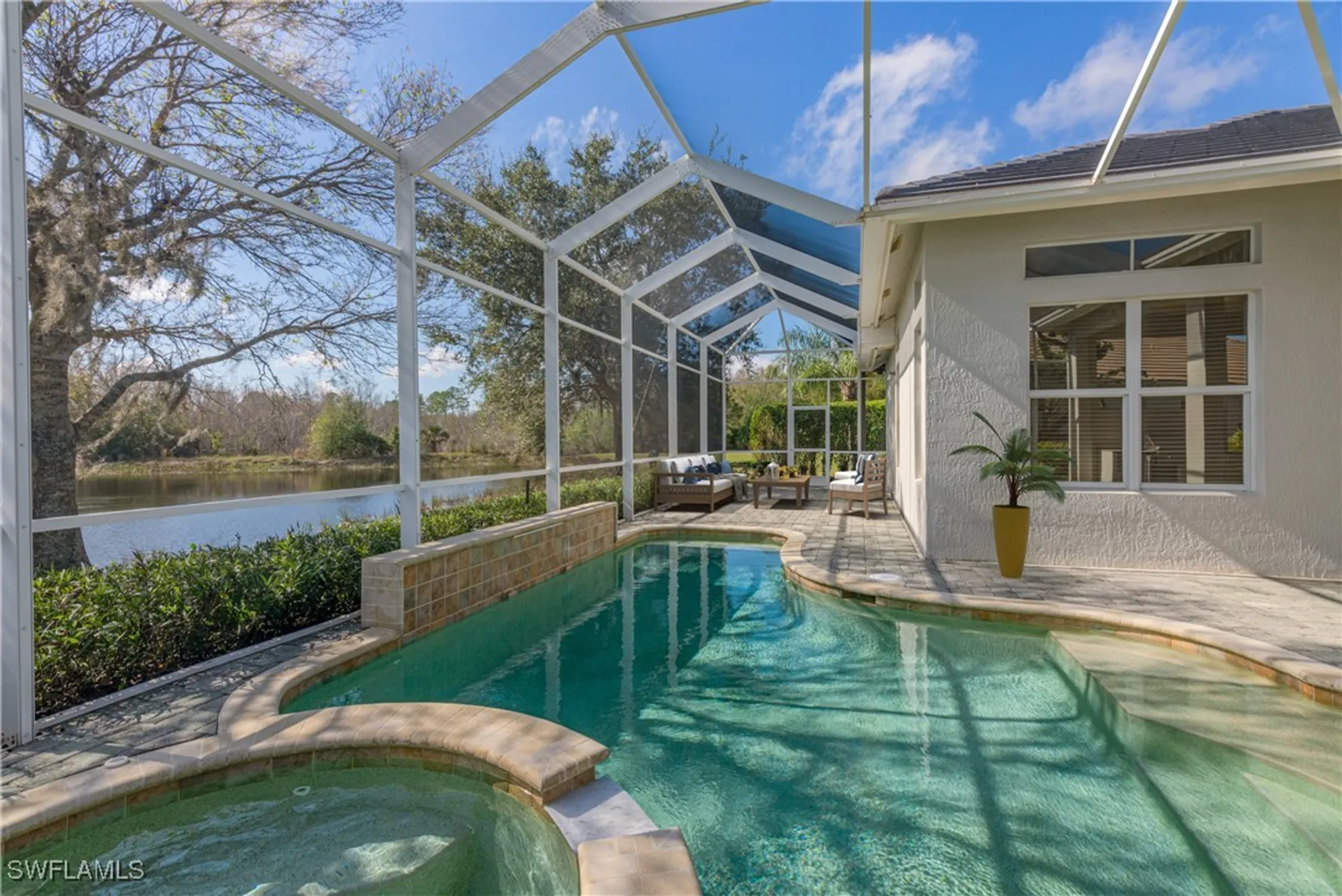 Property Slideshow image 19 of 23 | 2992 apple blossom dr, Alva, FL, 33920