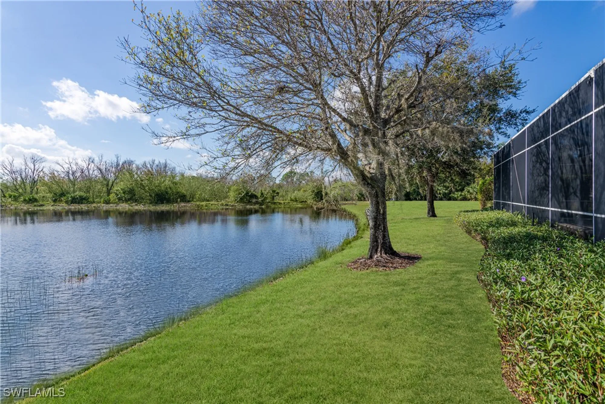Property Slideshow image 20 of 23 | 2992 apple blossom dr, Alva, FL, 33920