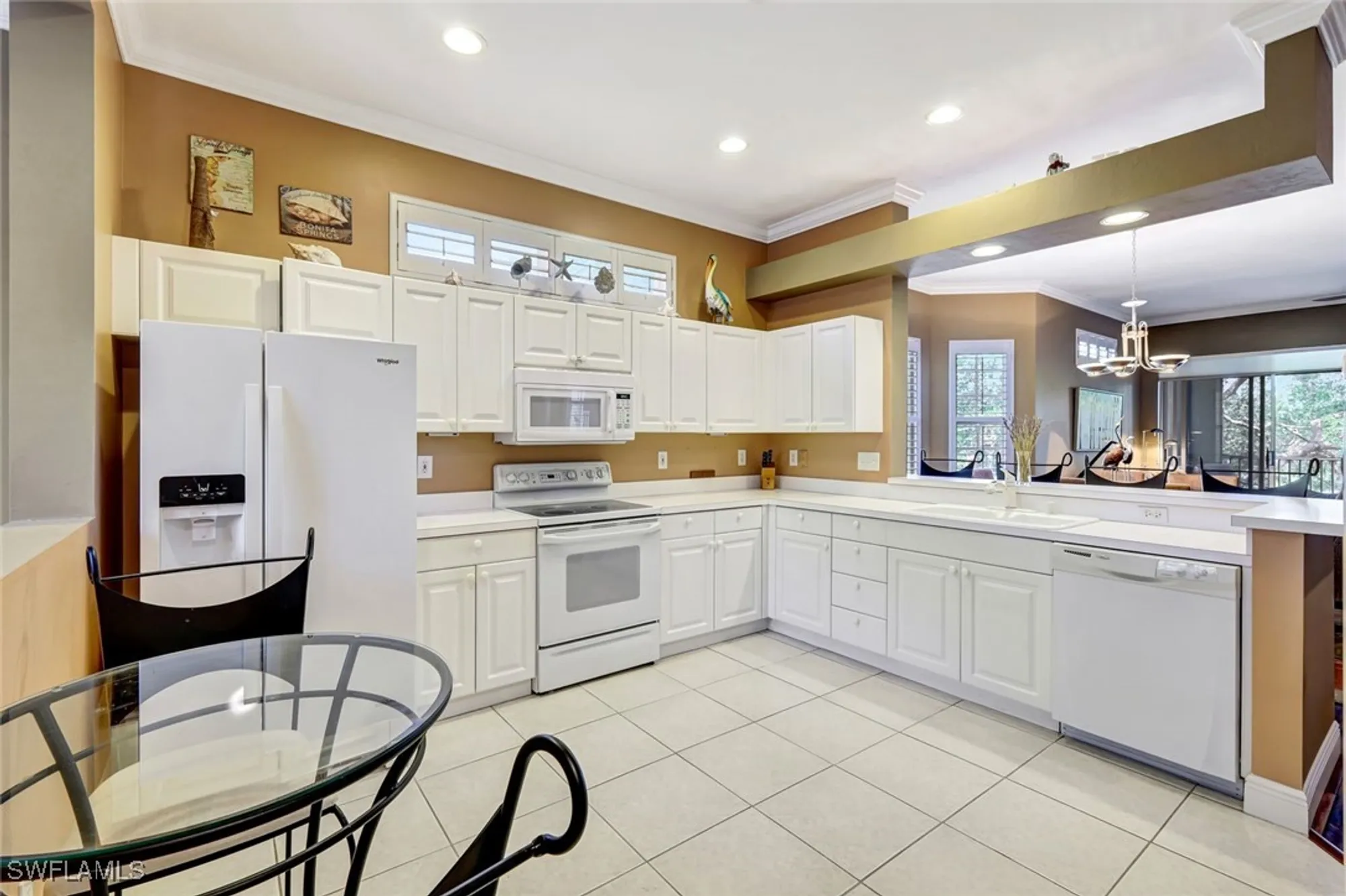 Property Slideshow image 14 of 27 | 3466 pointe creek ct 201, Bonita Springs, FL, 34134