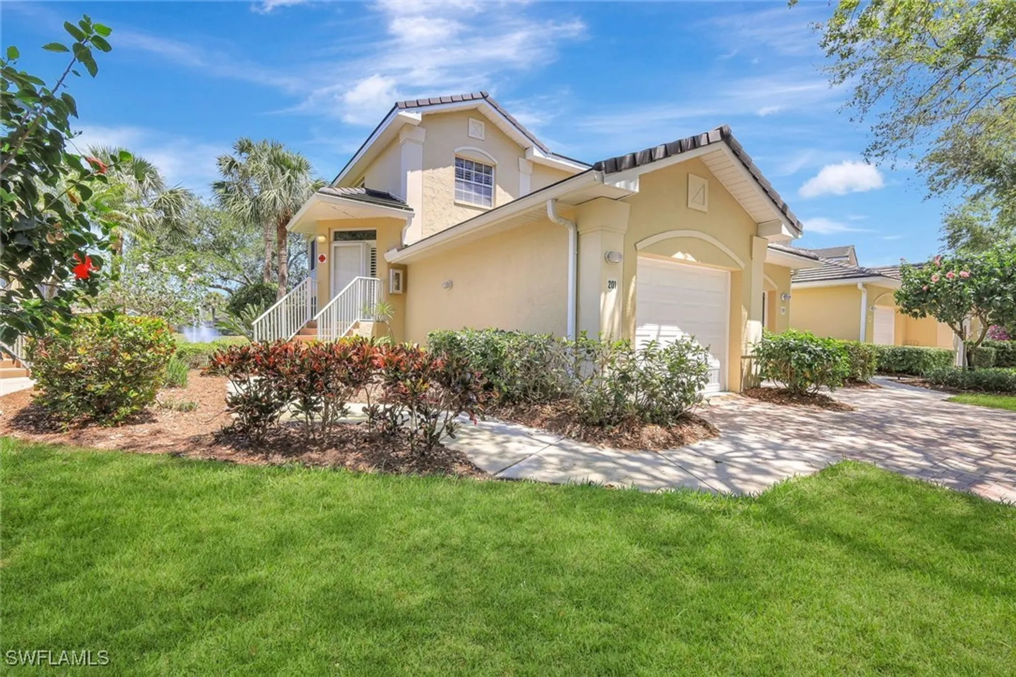 Property Slideshow image 23 of 27 | 3466 pointe creek ct 201, Bonita Springs, FL, 34134