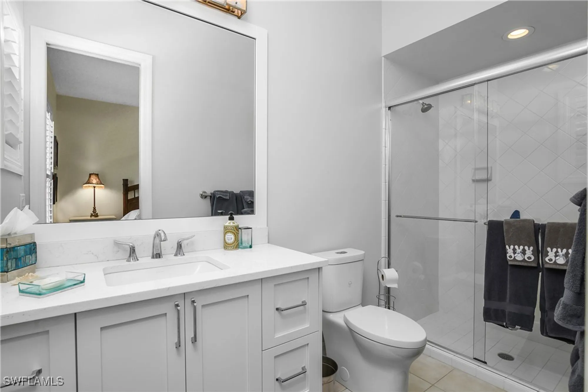 Property Slideshow image 34 of 50 | 3370 oaklake ct, Bonita Springs, FL, 34134