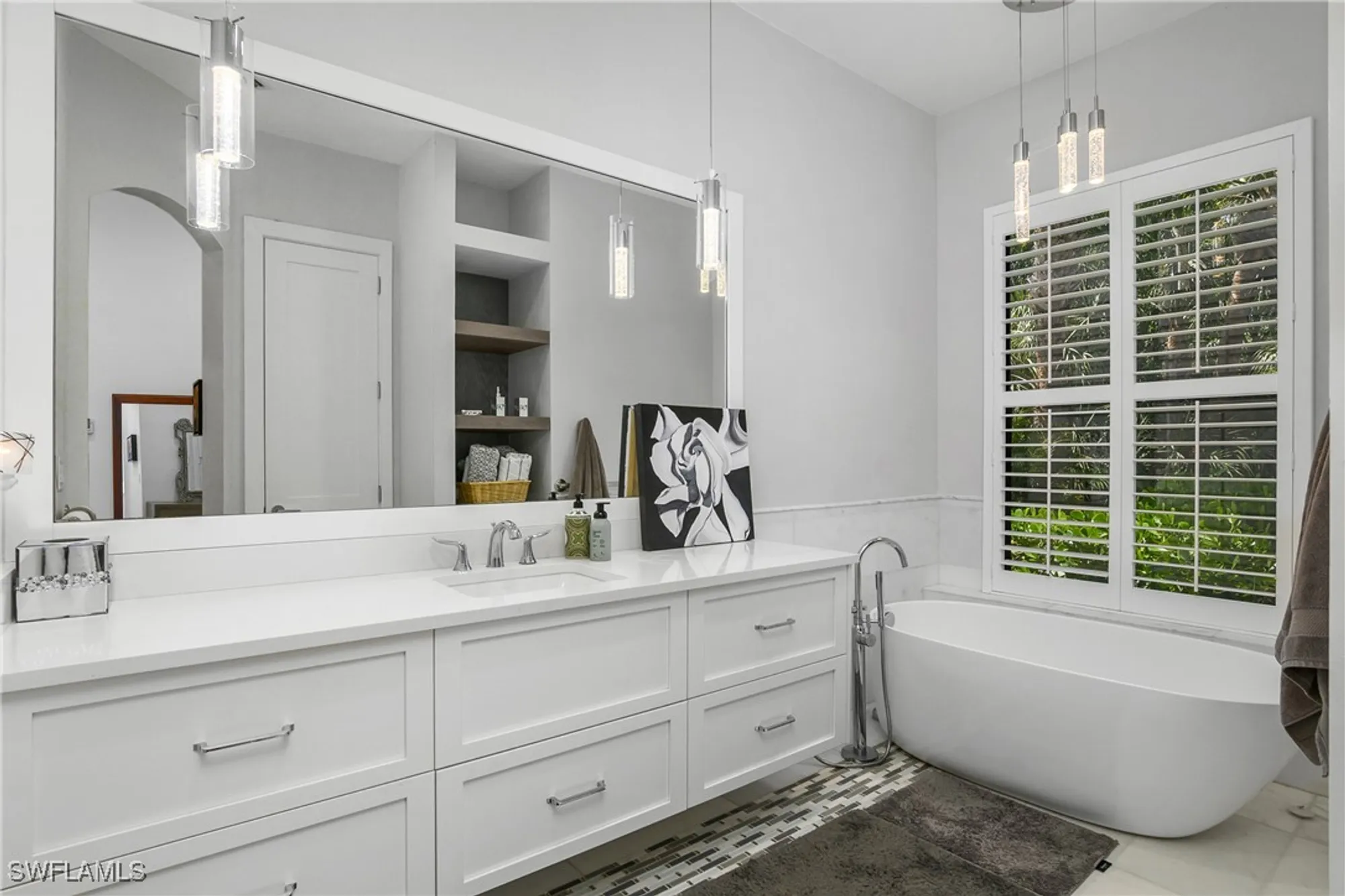 Property Slideshow image 32 of 50 | 3370 oaklake ct, Bonita Springs, FL, 34134