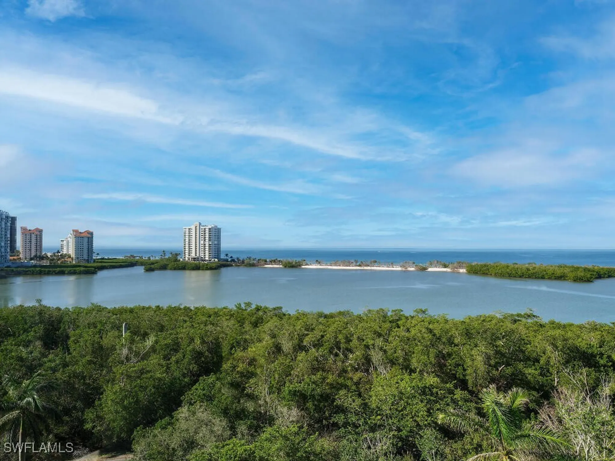 Property Slideshow image 1 of 15 | 5555 heron point dr 902, Naples, FL, 34108