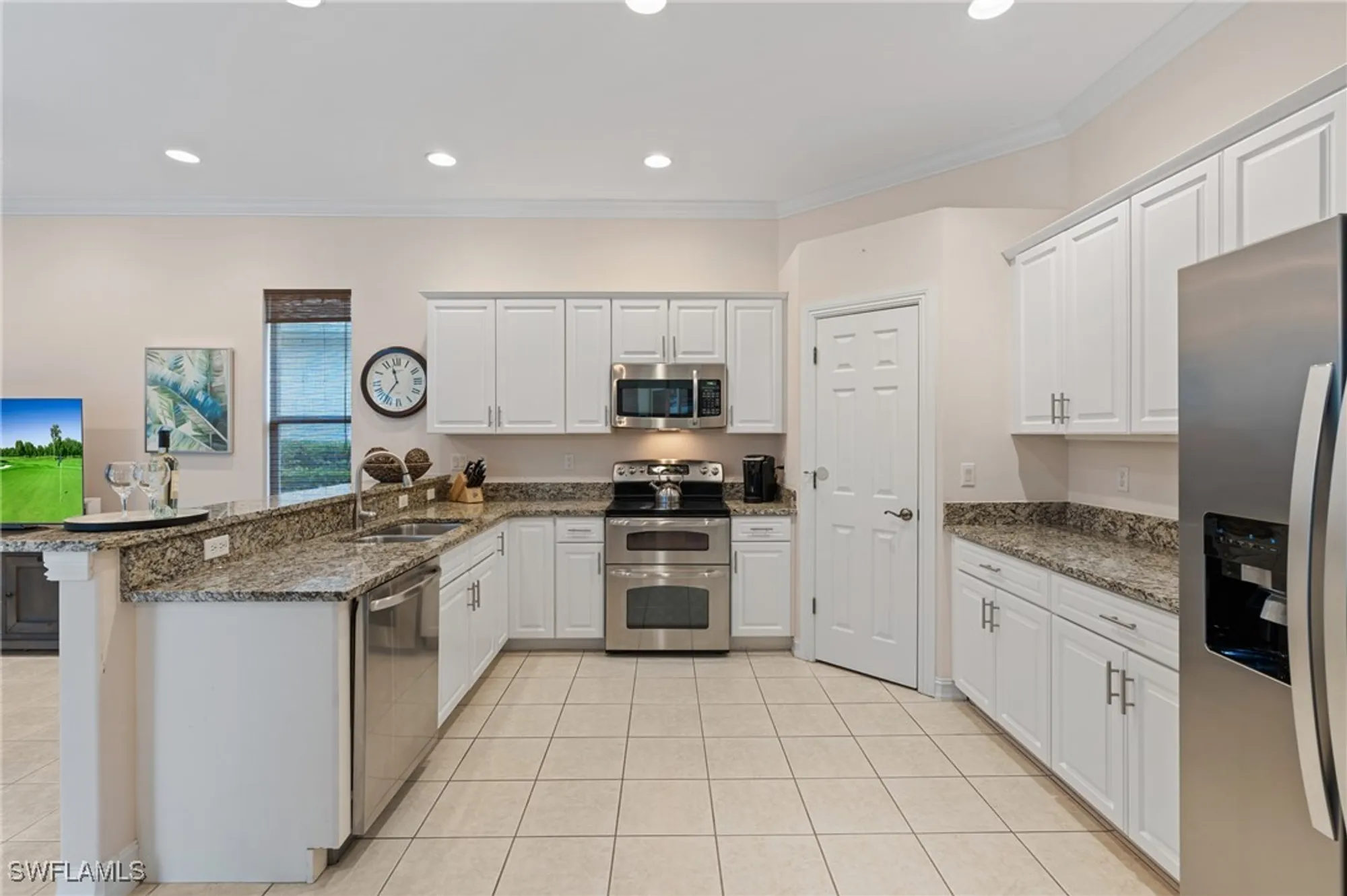 Property Slideshow image 10 of 33 | 6937 bent grass dr, Naples, FL, 34113
