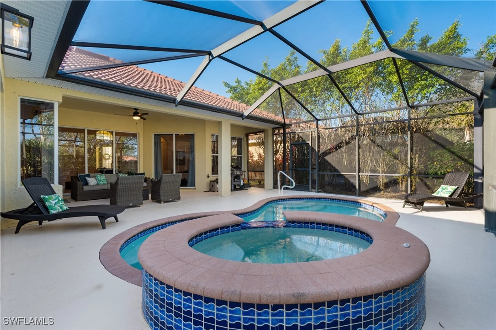Property Slideshow image 20 of 33 | 6937 bent grass dr, Naples, FL, 34113