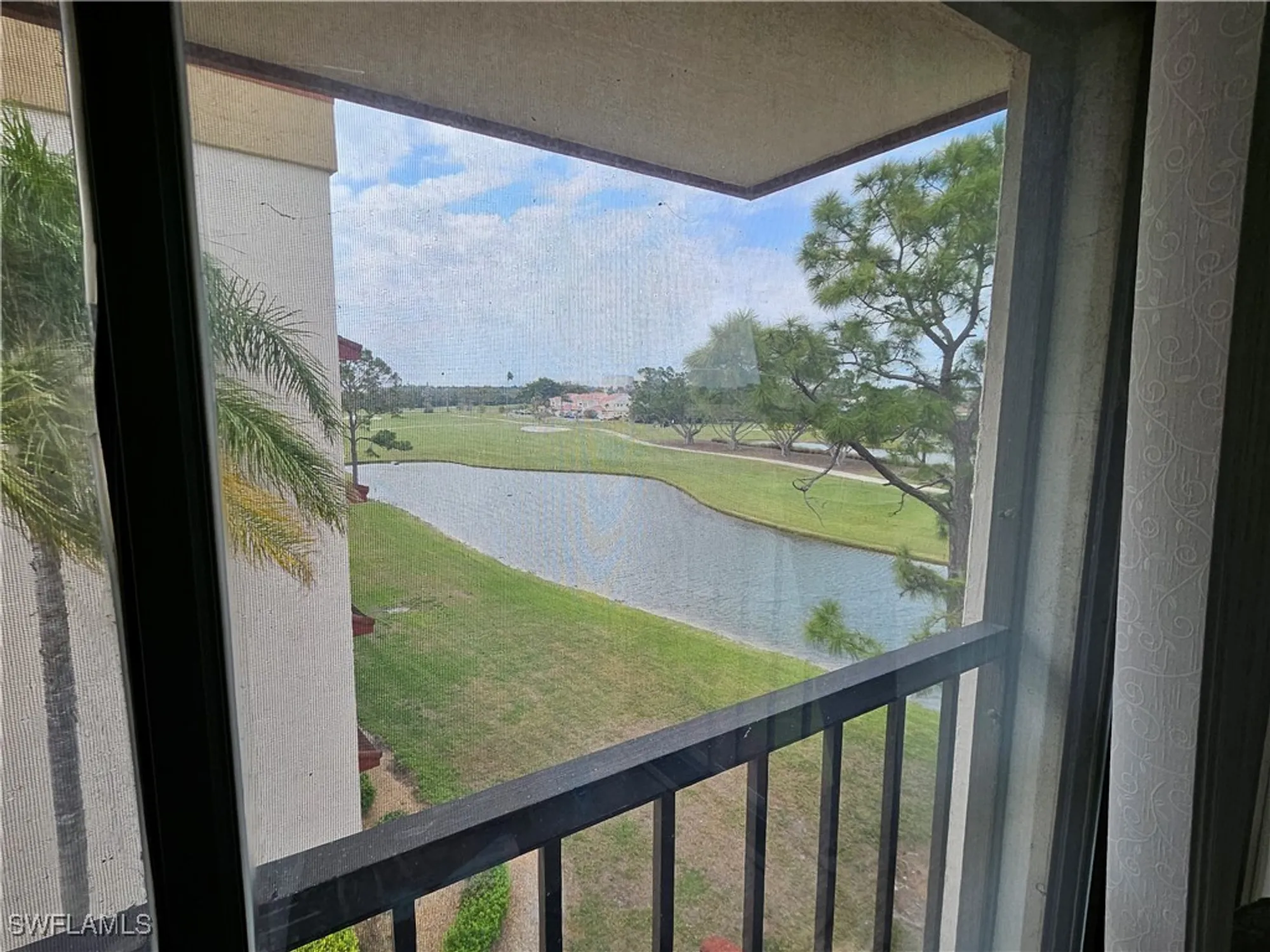 Property Slideshow image 19 of 41 | 7410 lake breeze dr 410, Fort Myers, FL, 33907