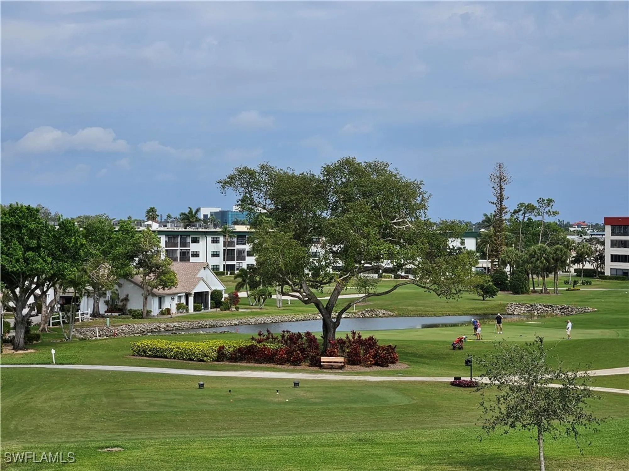 Property Slideshow image 24 of 41 | 7410 lake breeze dr 410, Fort Myers, FL, 33907