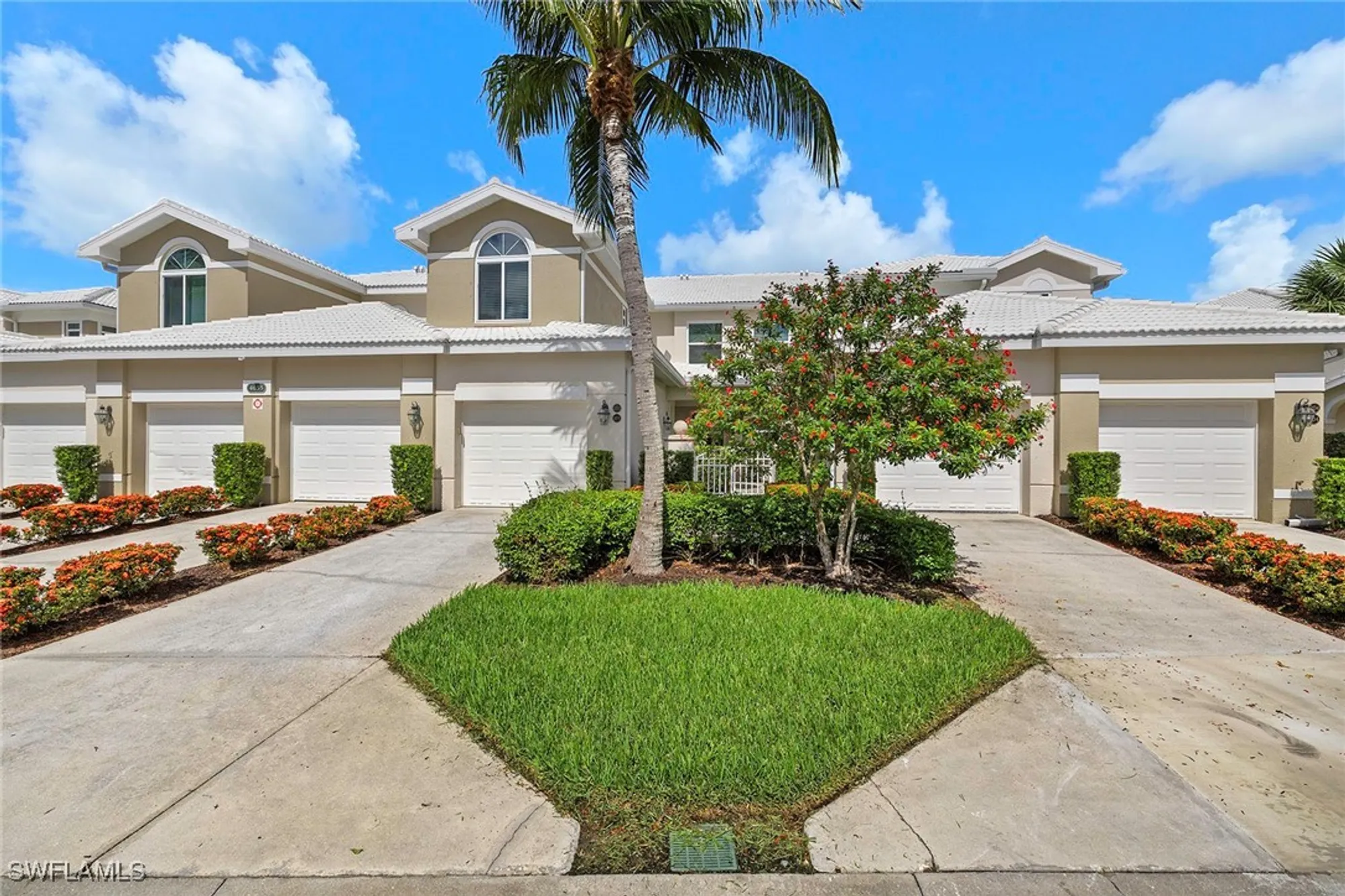 Property Slideshow image 21 of 28 | 4655 hawks nest way 203, Naples, FL, 34114
