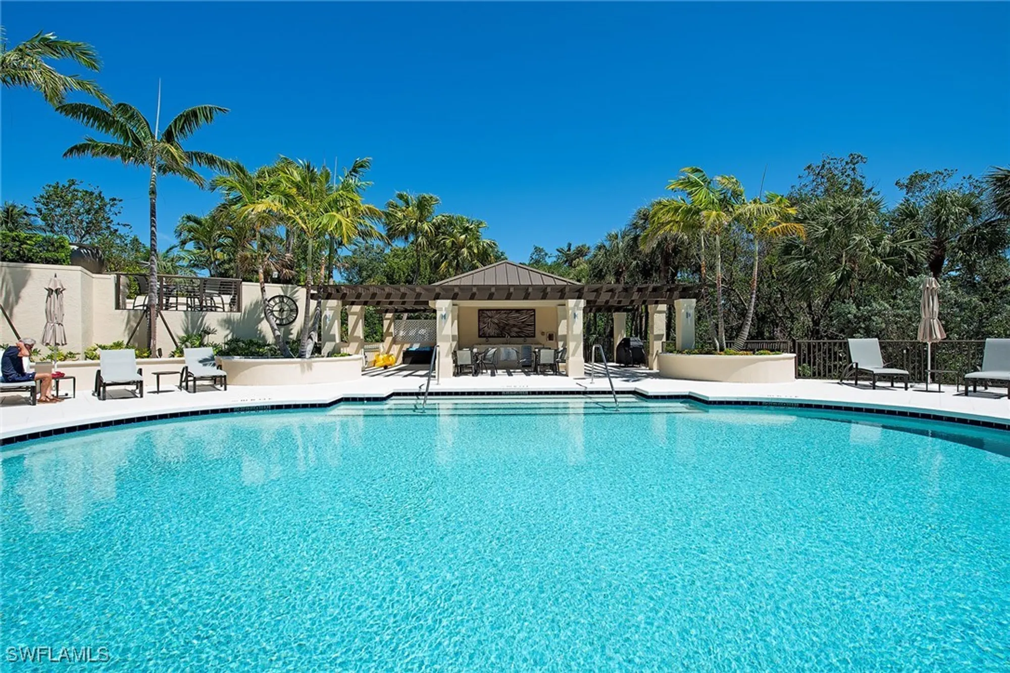Property Slideshow image 14 of 14 | 8990 bay colony dr 403, Naples, FL, 34108