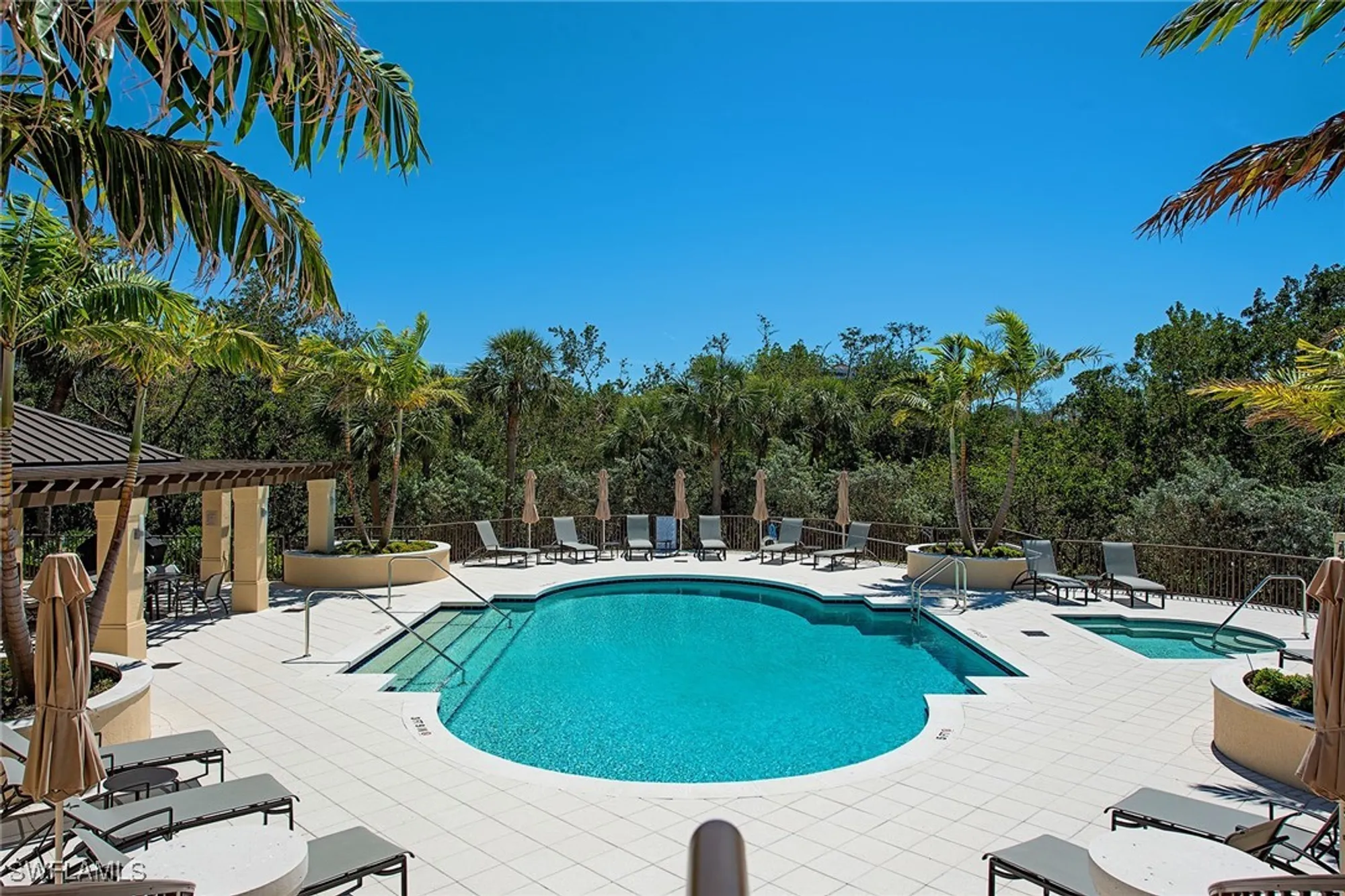 Property Slideshow image 13 of 14 | 8990 bay colony dr 403, Naples, FL, 34108
