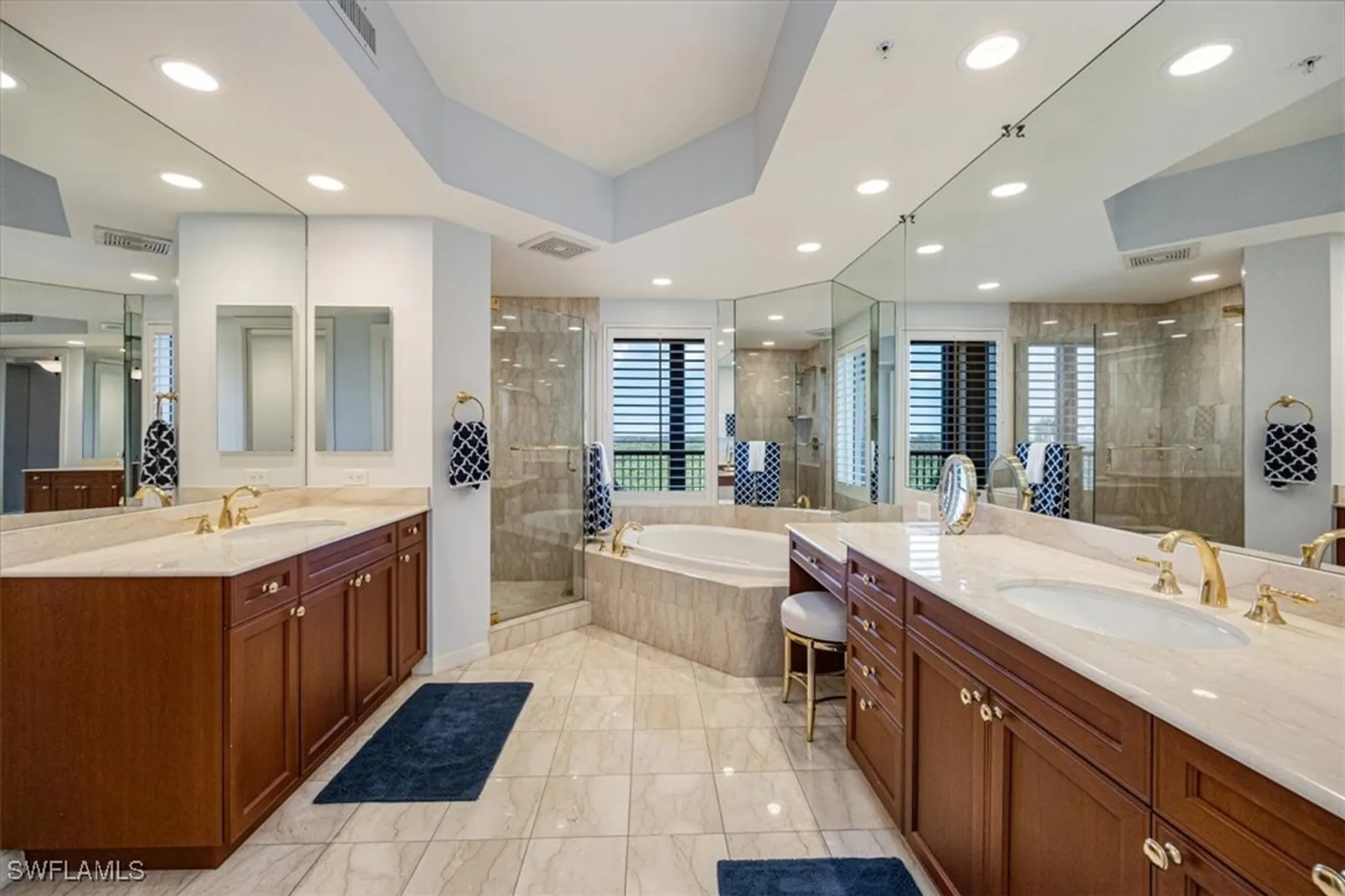 Property Slideshow image 16 of 38 | 4875 pelican colony blvd 304, Bonita Springs, FL, 34134