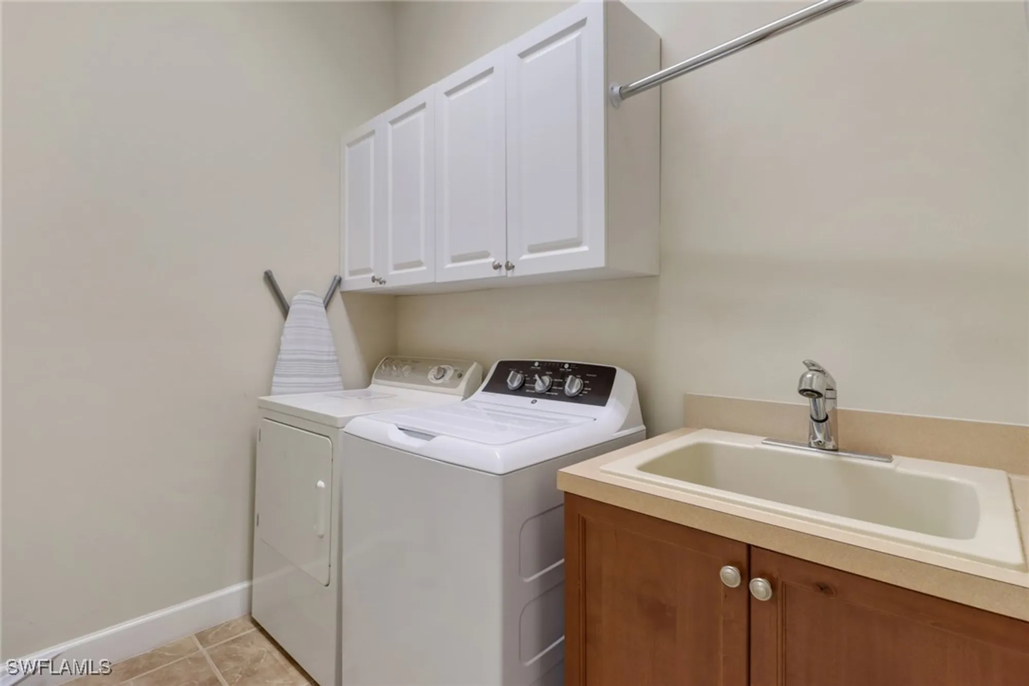 Property Slideshow image 31 of 47 | 13570 palmetto grove dr, Fort Myers, FL, 33905